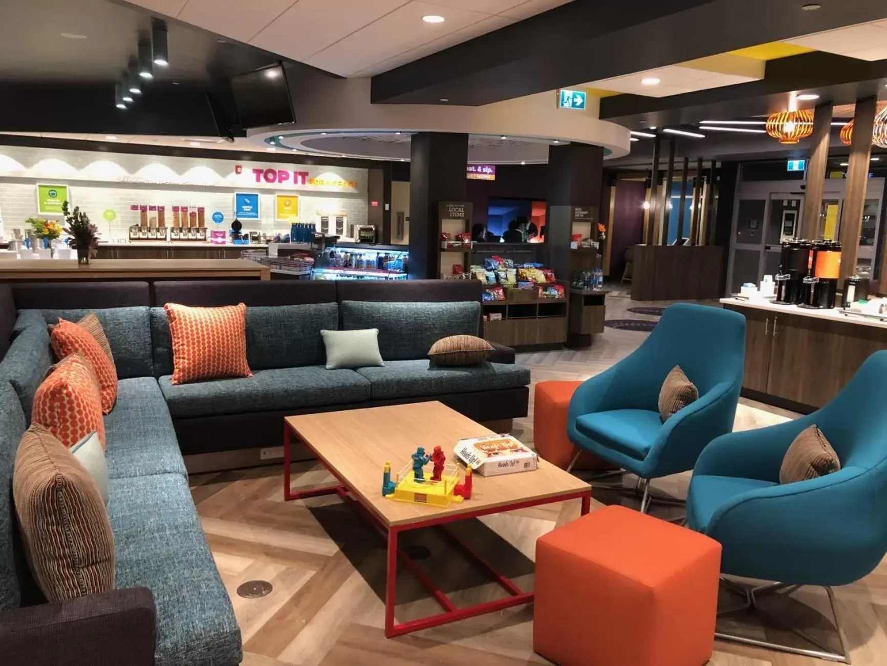 Lobby or reception, Lounge/Bar in Tru By Hilton Yarmouth, Ns