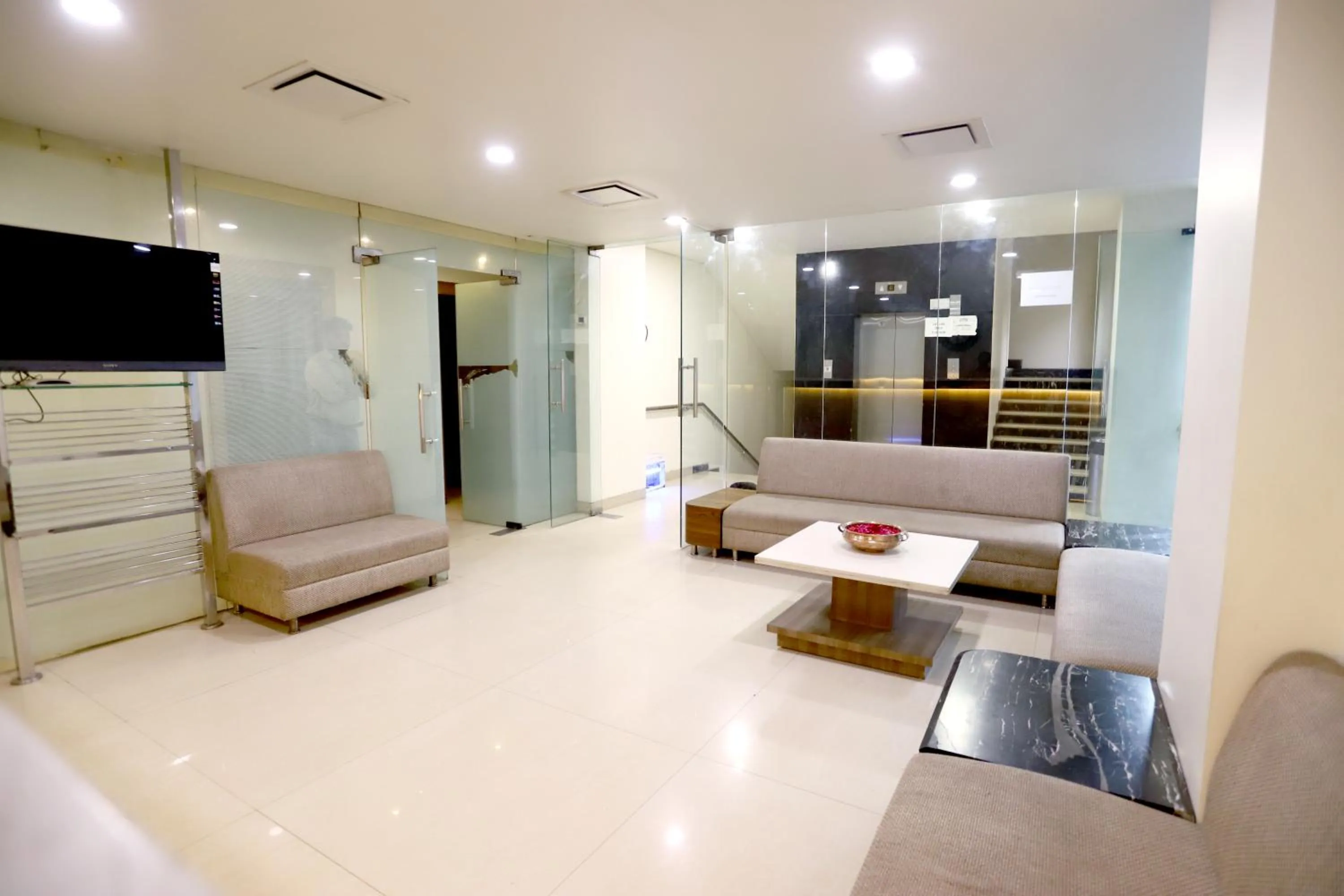 Lobby or reception in HOTEL BLUE PEARL