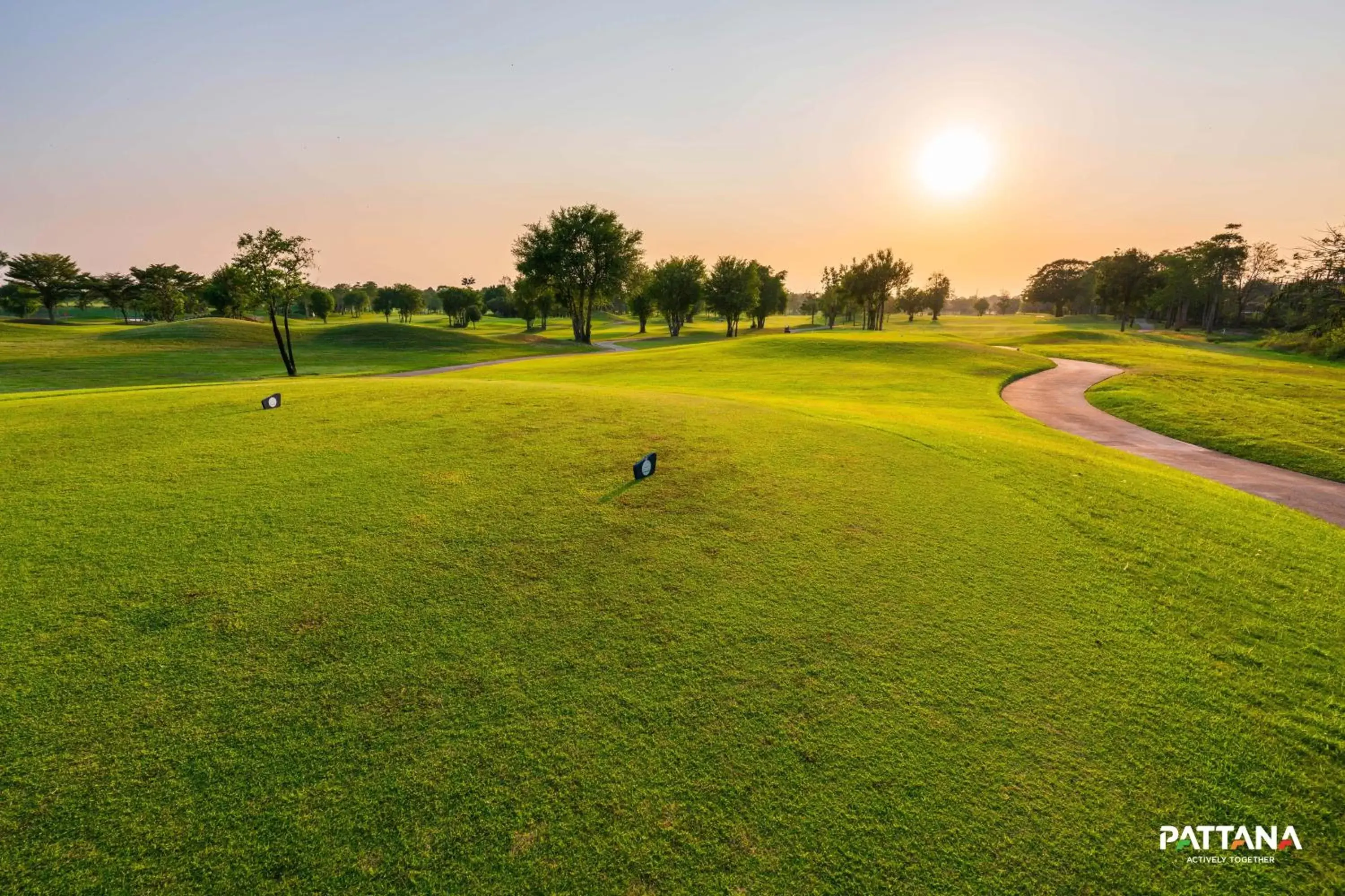 Golf in Pattana Sports Resort - SHA Extra Plus