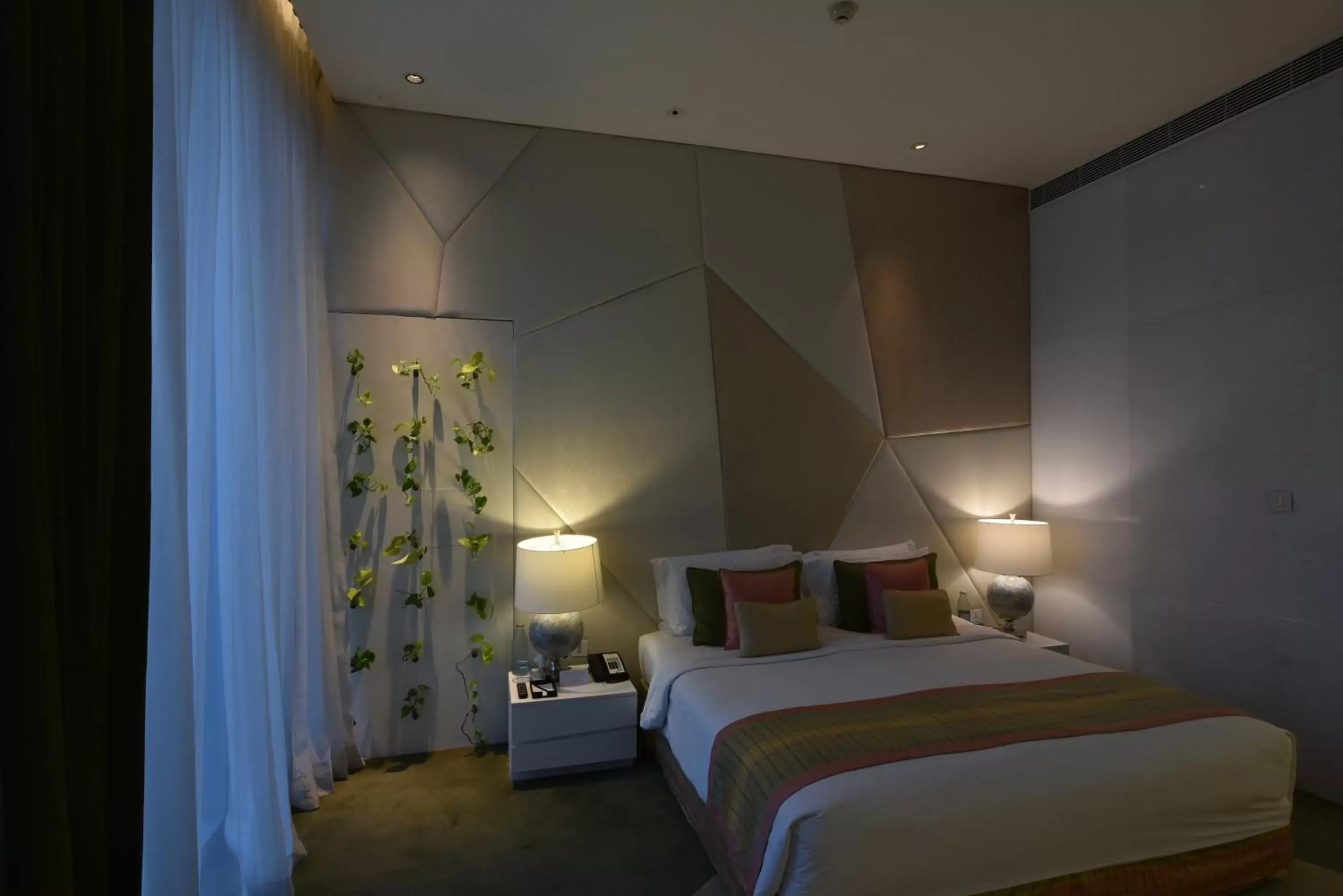 Bed in Vivanta New Delhi, Dwarka