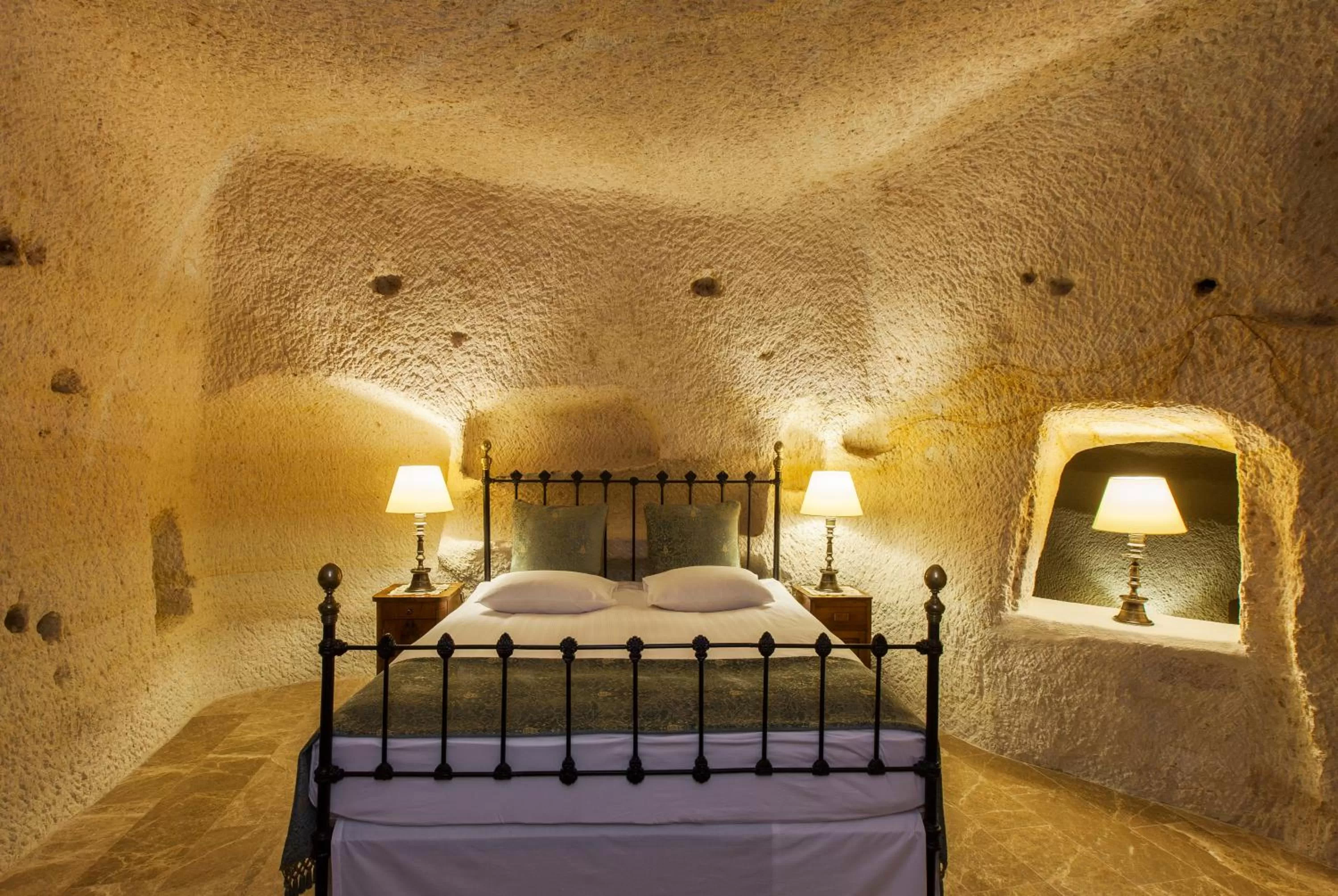 Bedroom, Bed in Yunak Evleri Cappadocia
