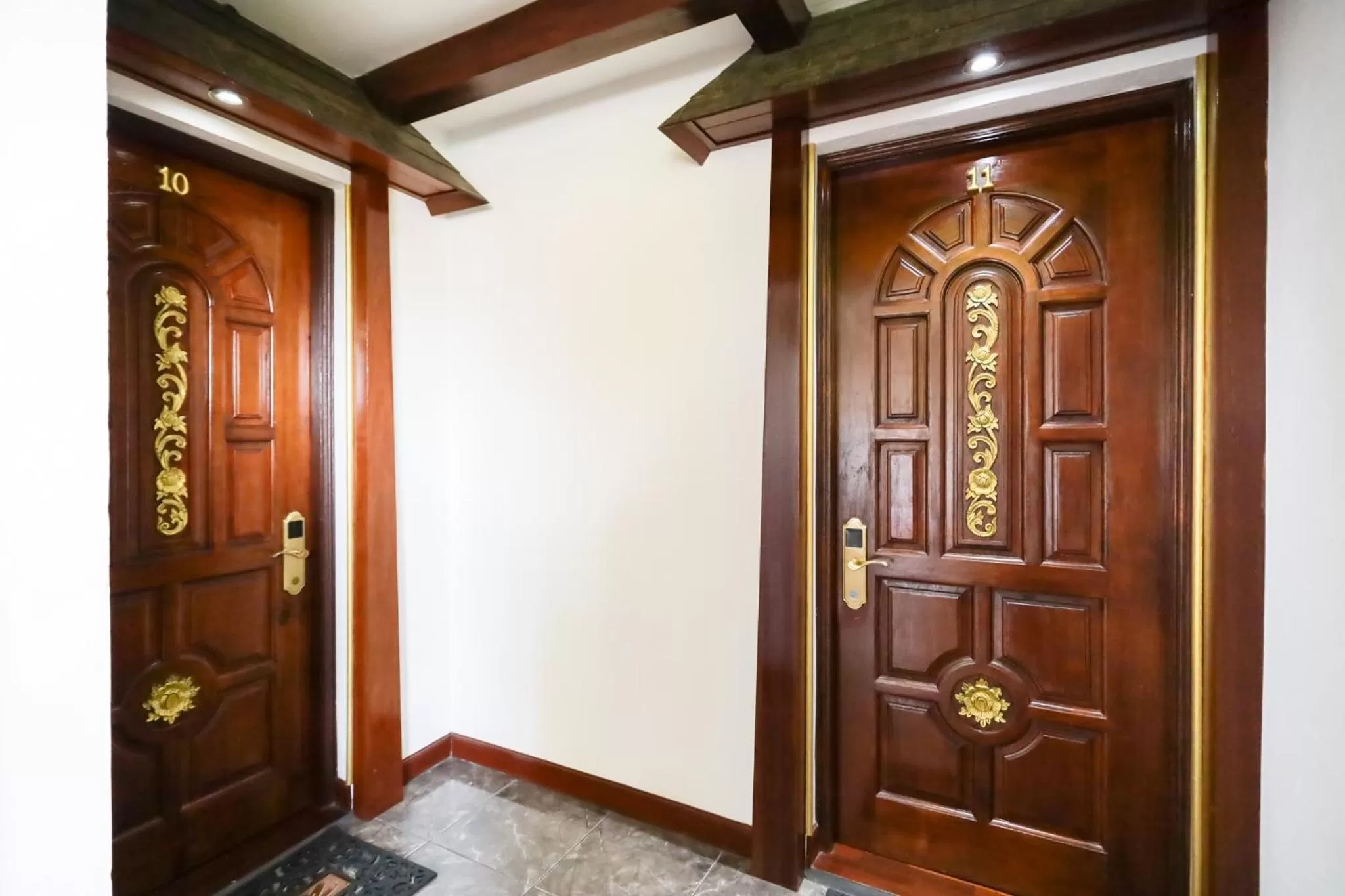 Family in Olivier Boutique