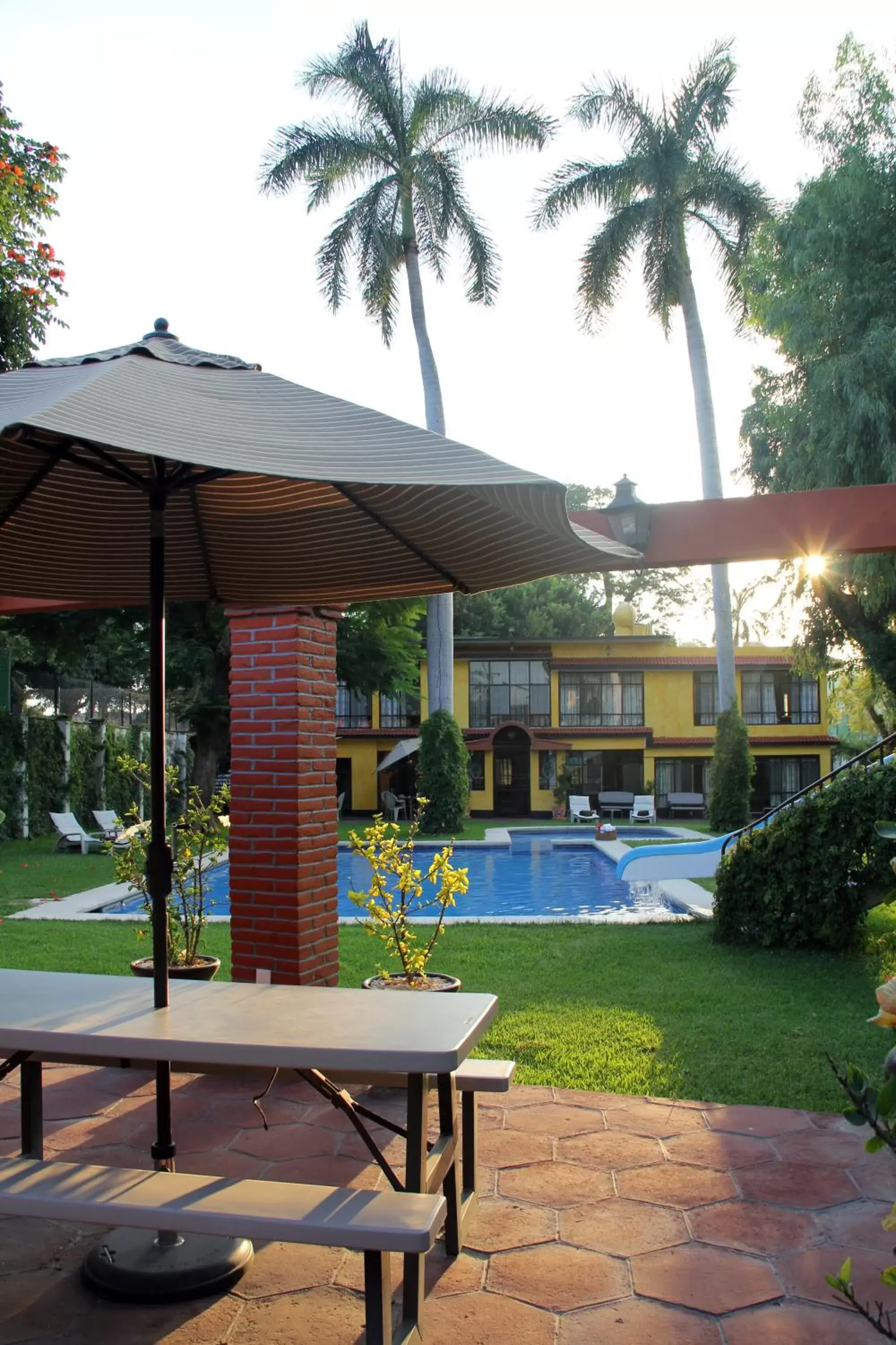 Restaurant/places to eat in Hotel La Villa Real Restaurant/places to eat in Hotel La Villa Real