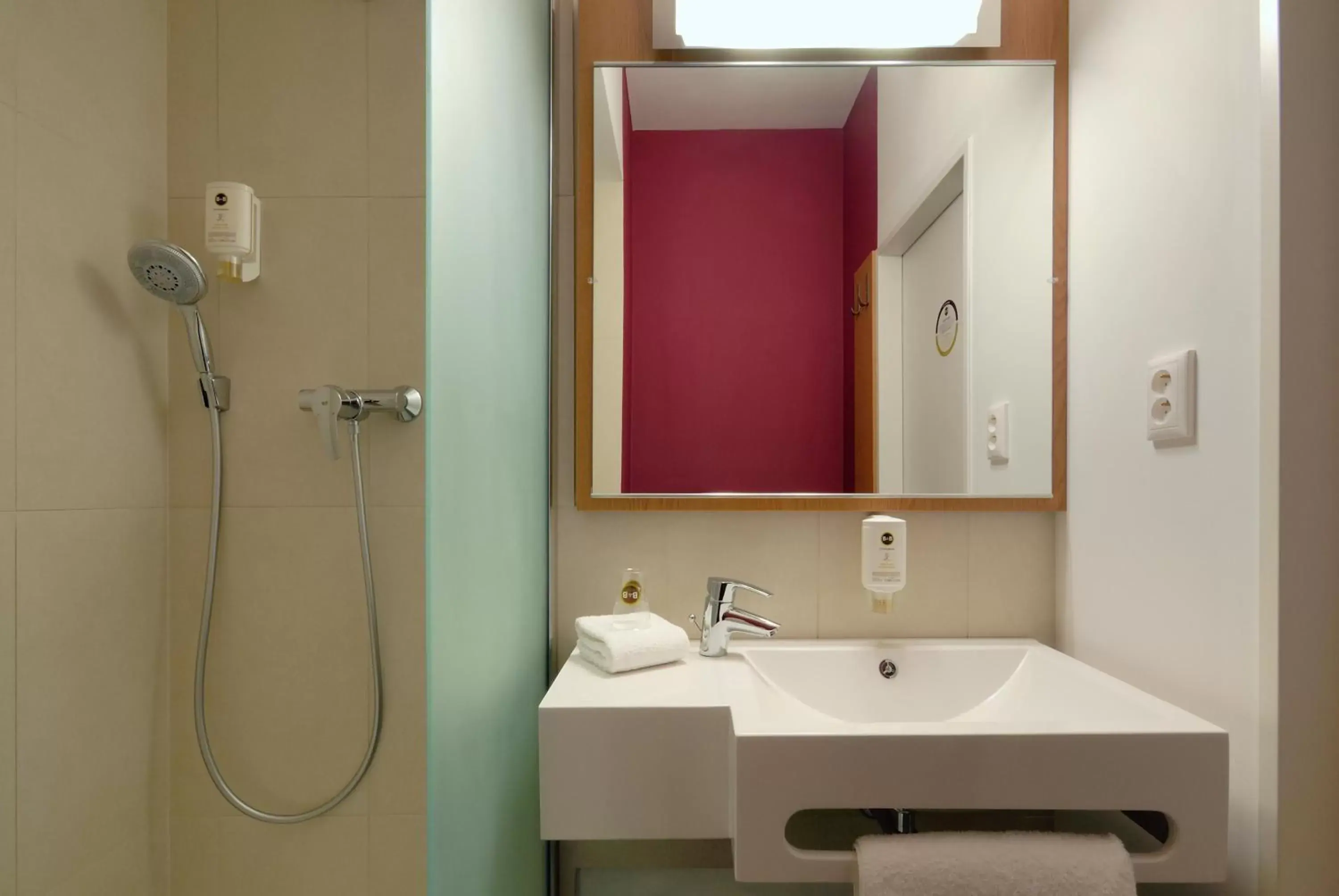 Bathroom in B&B Hotel Prague City