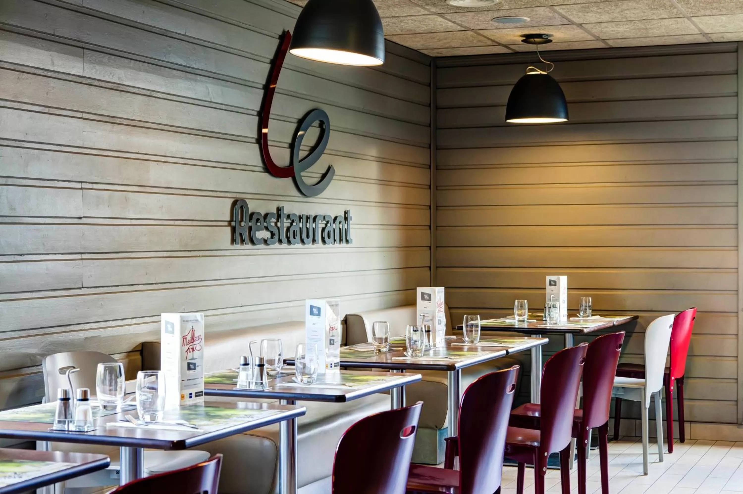 Restaurant/places to eat in Campanile Evry Ouest - Corbeil Essonnes