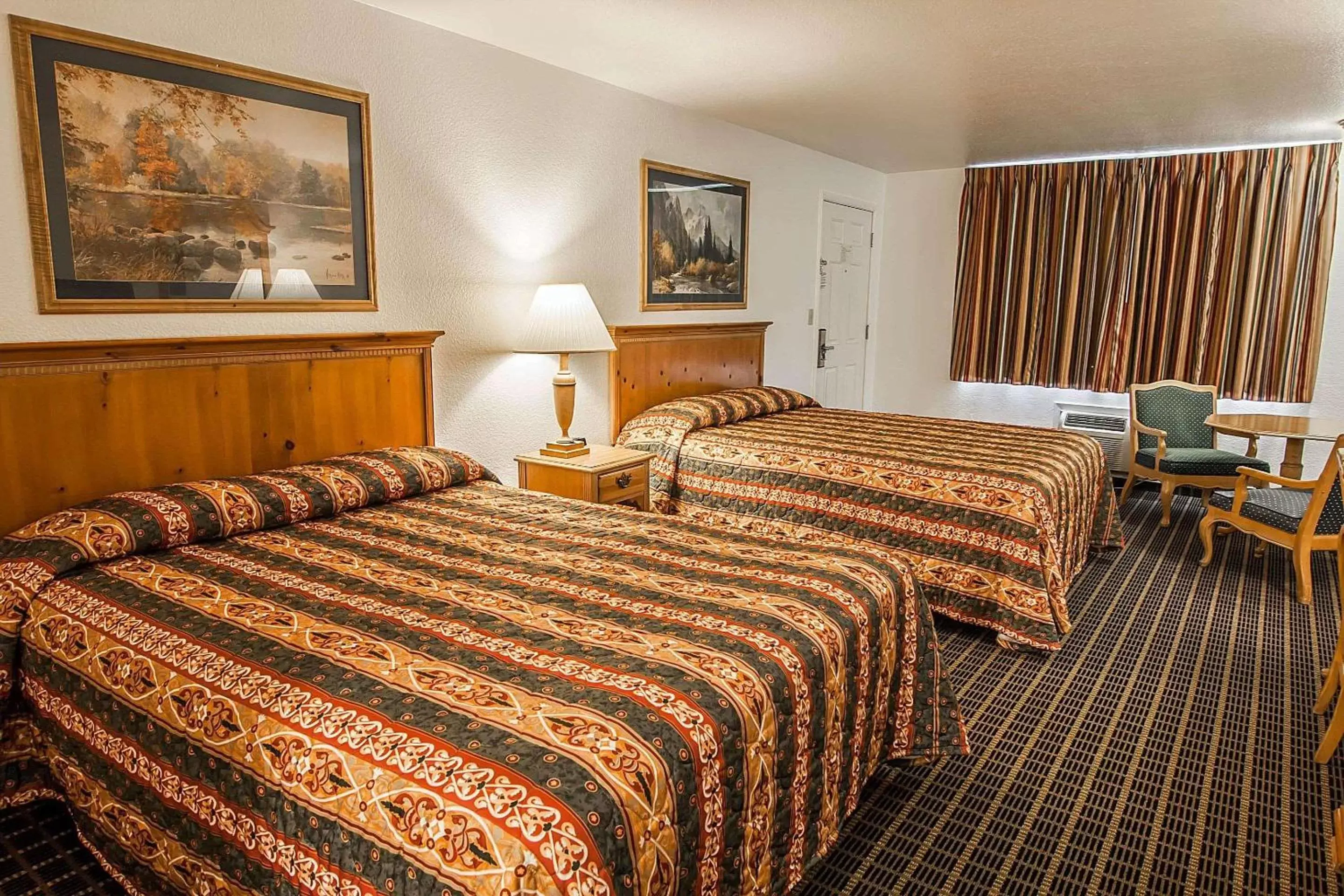 Photo of the whole room, Bed in Rodeway Inn Albany