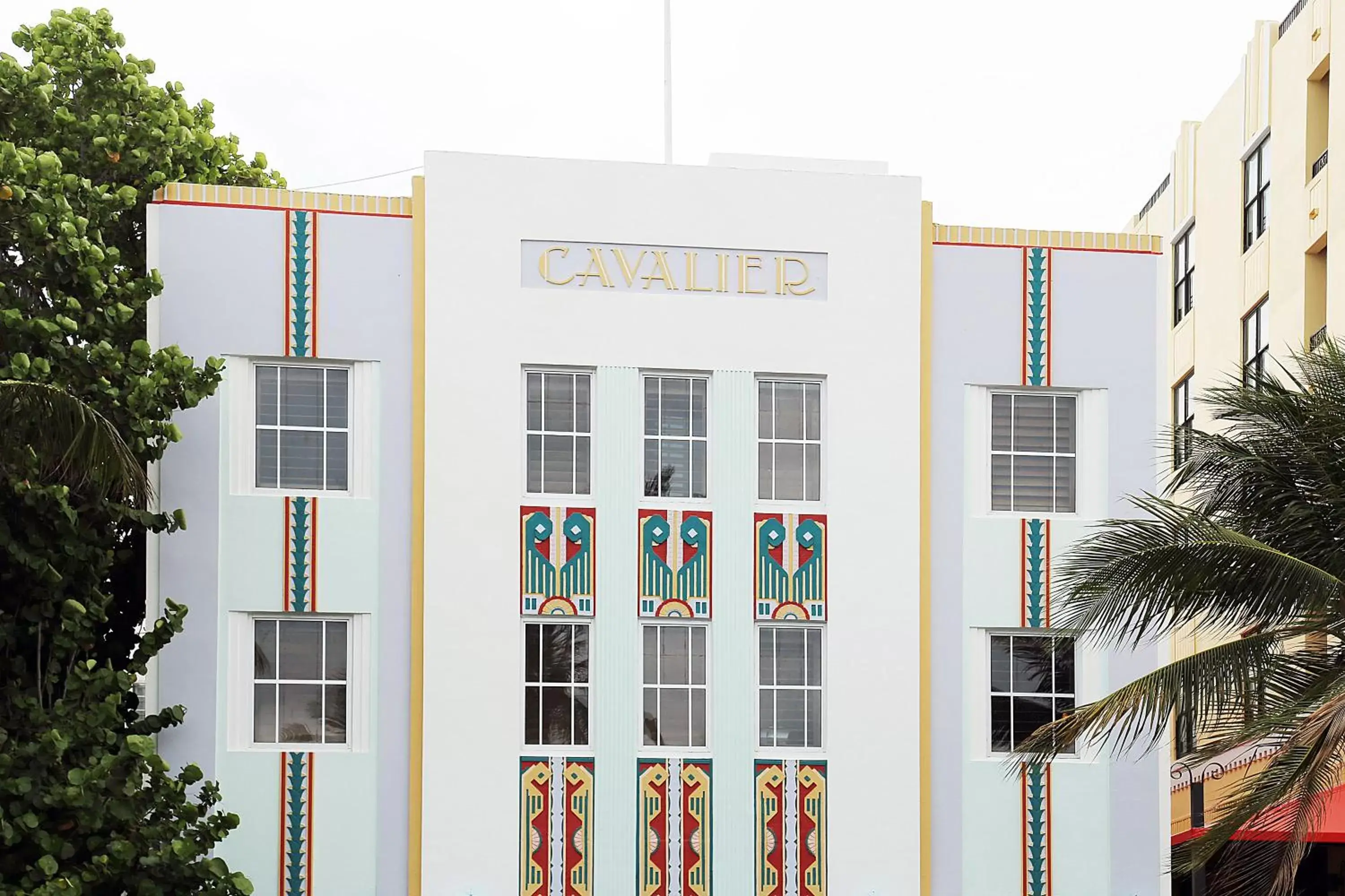 Facade/entrance, Property Building in Cavalier South Beach Hotel