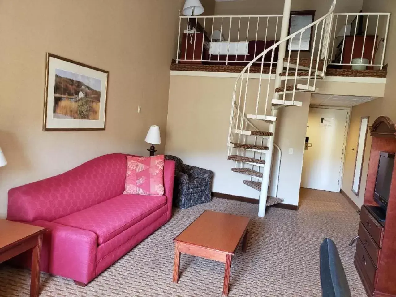 Photo of the whole room in Chateau Resort & Conference Center Photo of the whole room in Chateau Resort & Conference Center