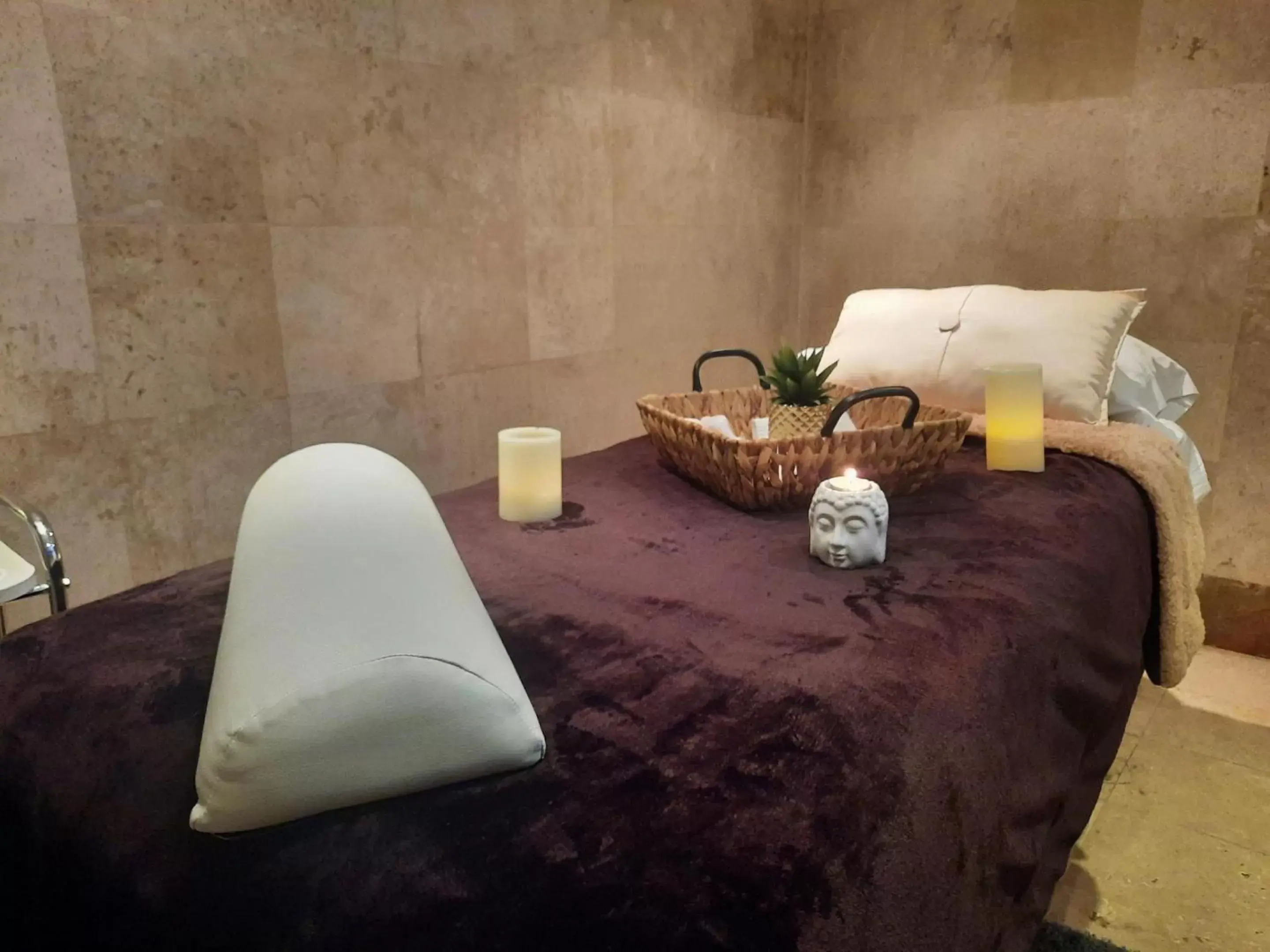 Spa and wellness centre/facilities, Bed in Camino Real Puebla Angelopolis