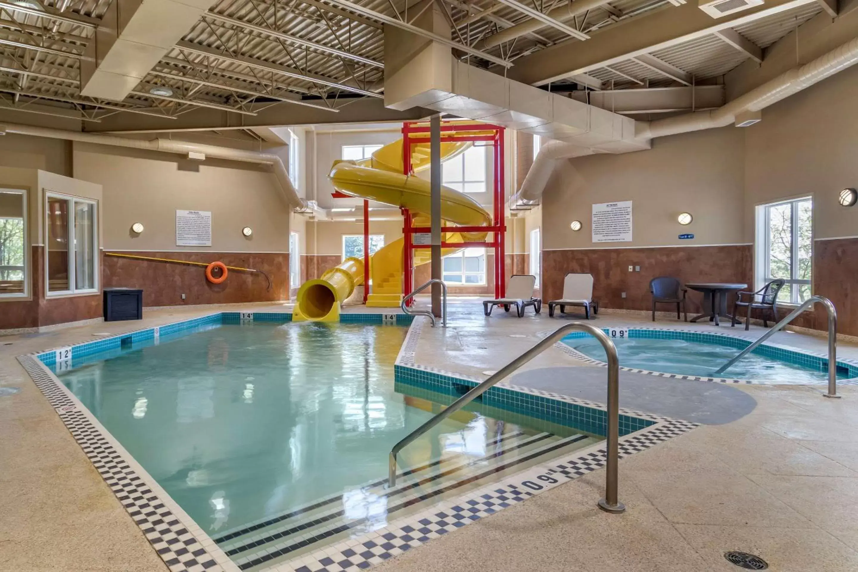 Activities, Swimming Pool in Quality Inn & Suites