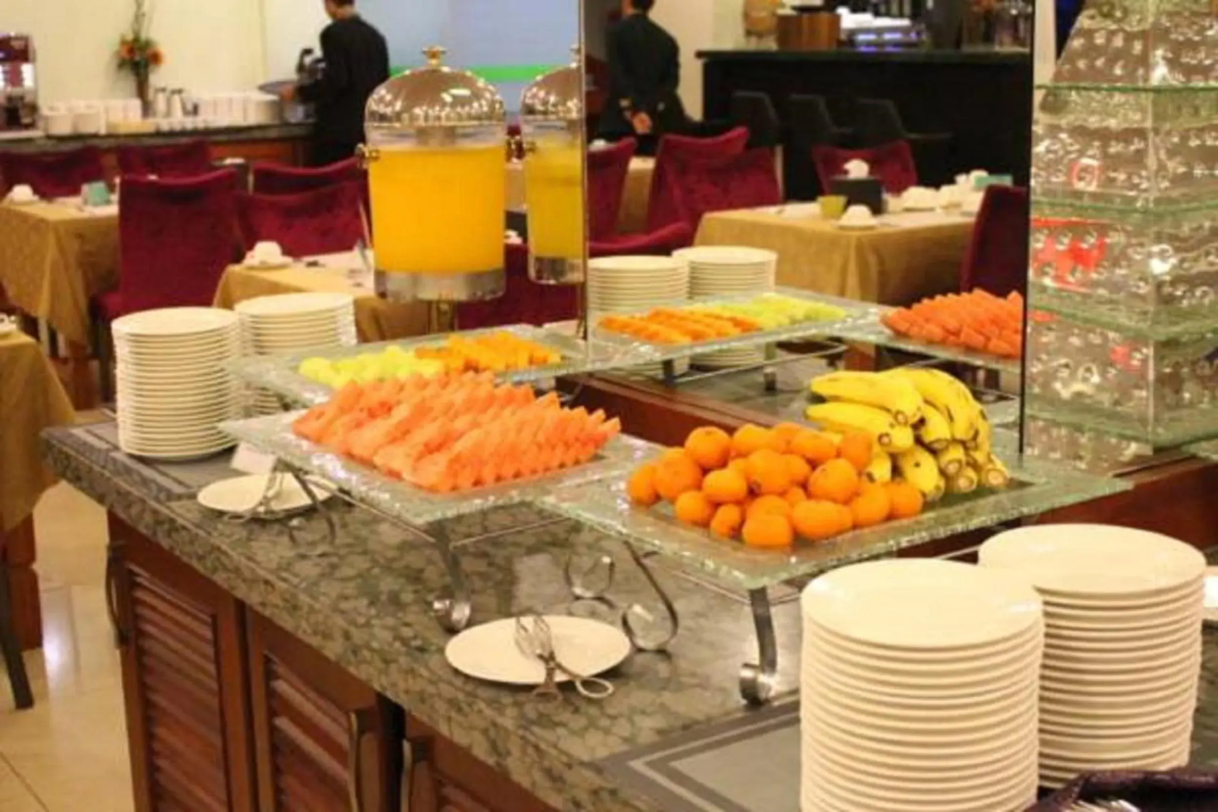 Buffet breakfast in Best Western Green Hill Hotel