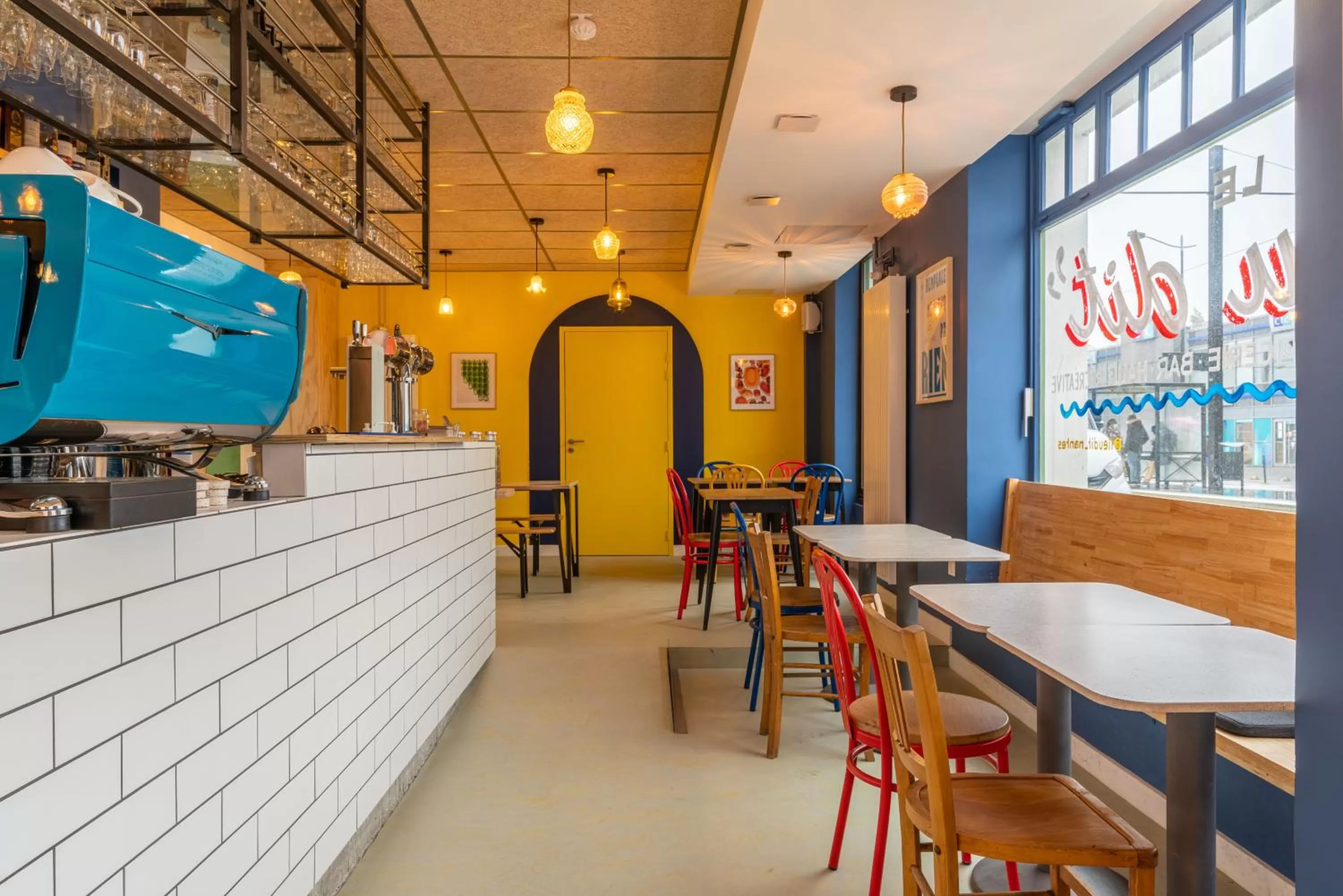 Lounge or bar in Le Lieu Dit