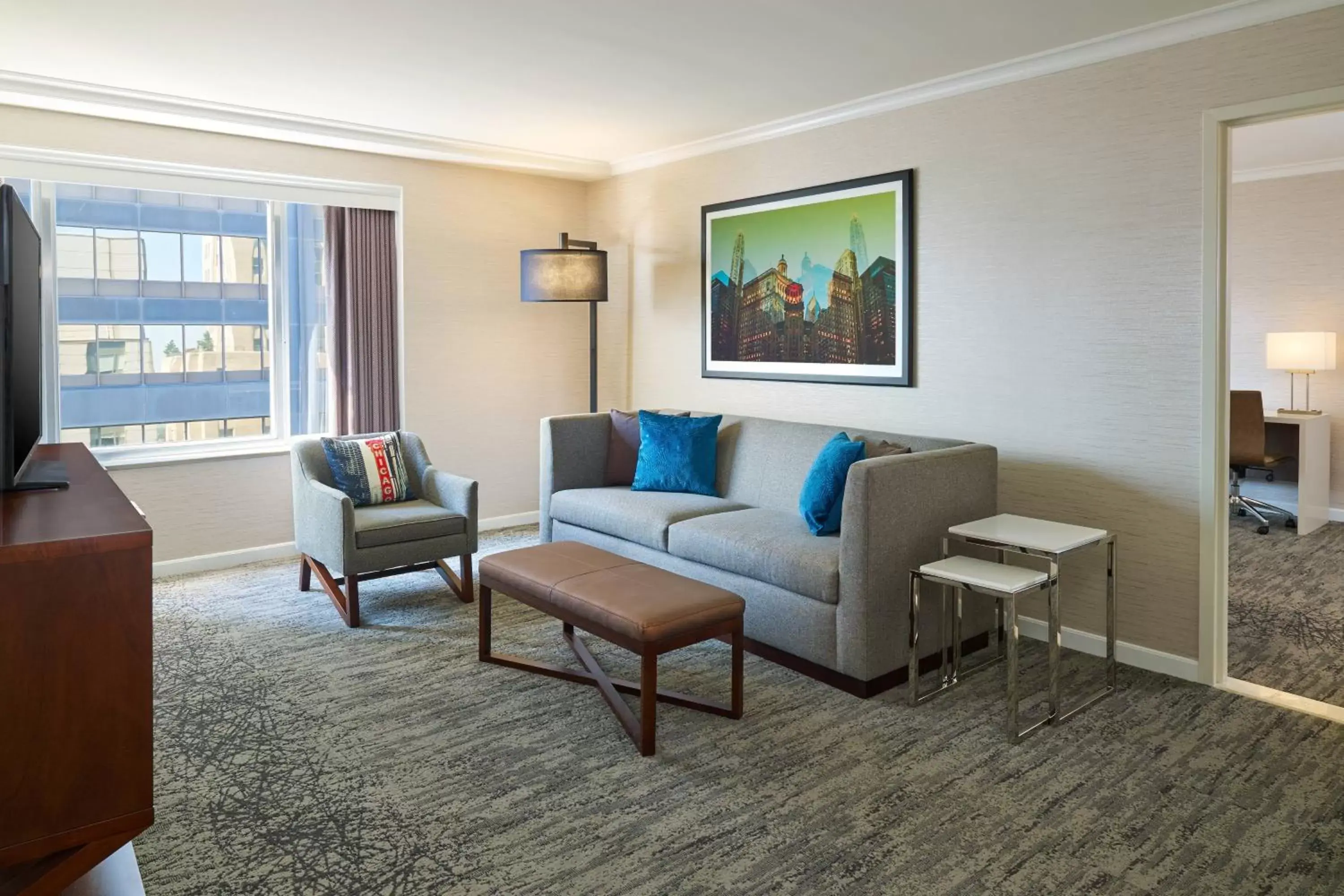 Bedroom, Seating Area in The Westin Michigan Avenue Chicago