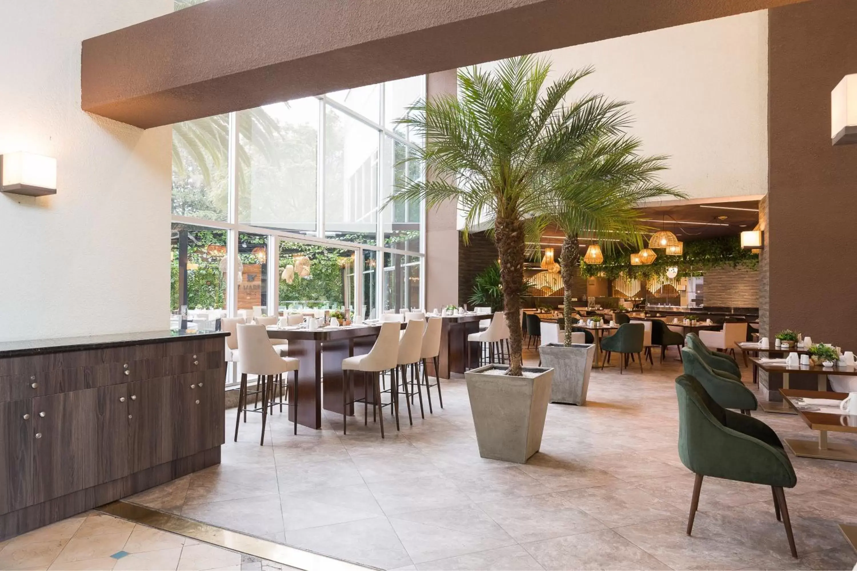 Restaurant/Places to Eat in JW Marriott Quito