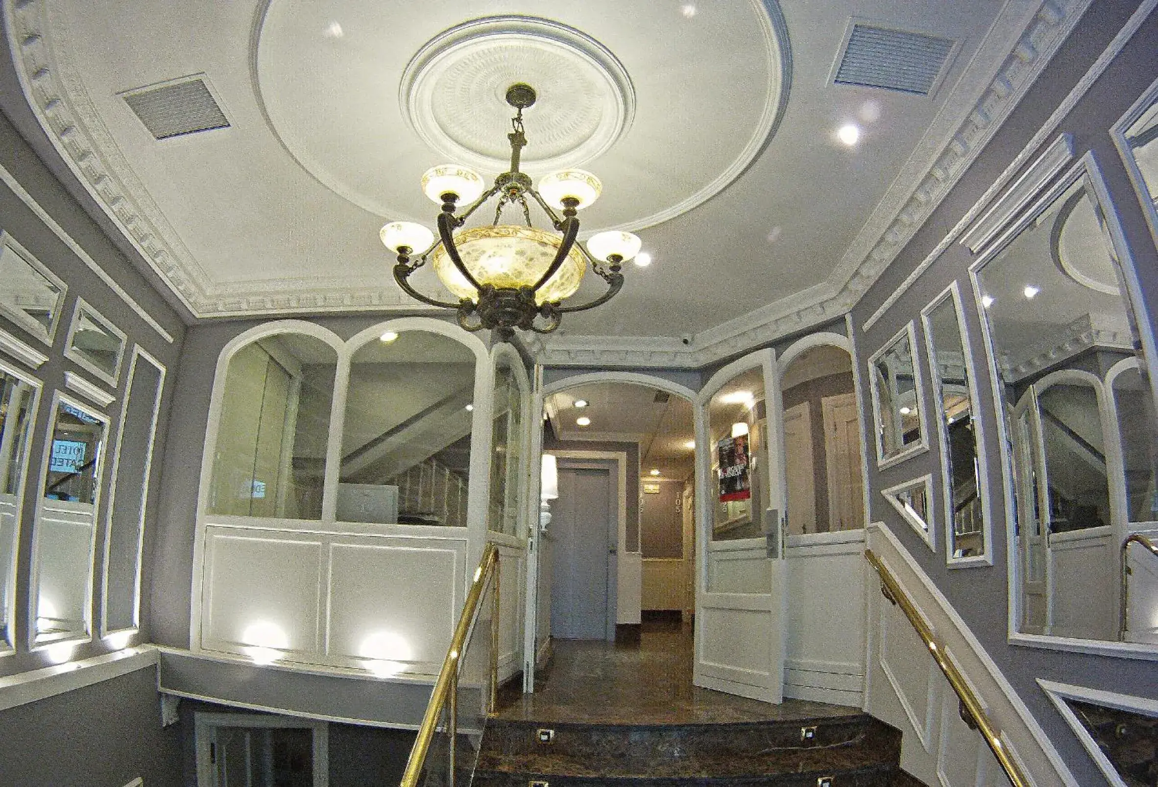 Lobby or reception in Hotel Boutique Catedral Lobby or reception in Hotel Boutique Catedral