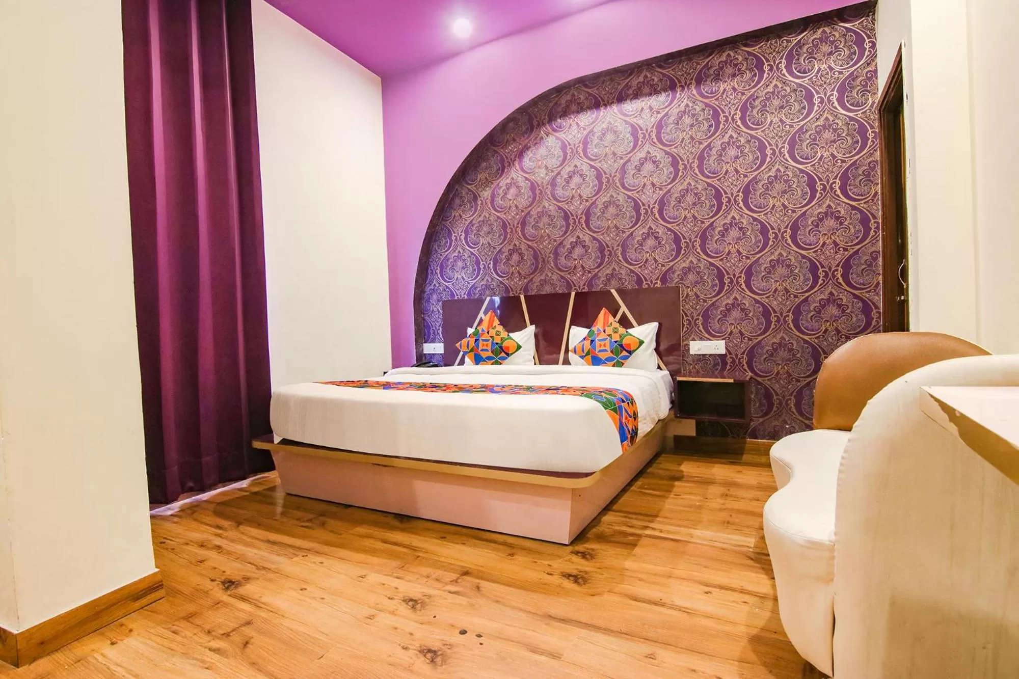 Bedroom, Bed in FabHotel Sallow Grand