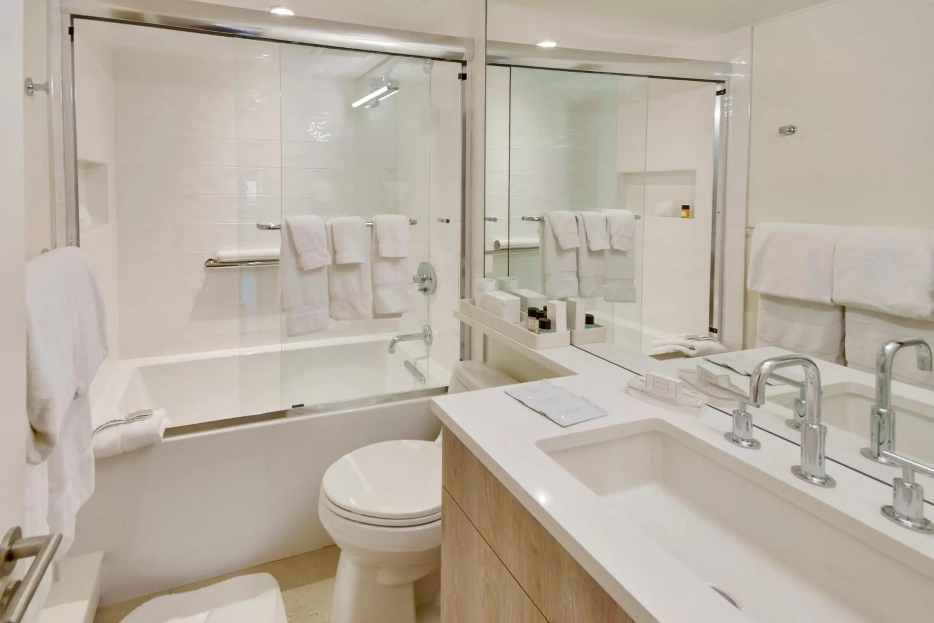 Bathroom in Aspen Square Condominium Hotel