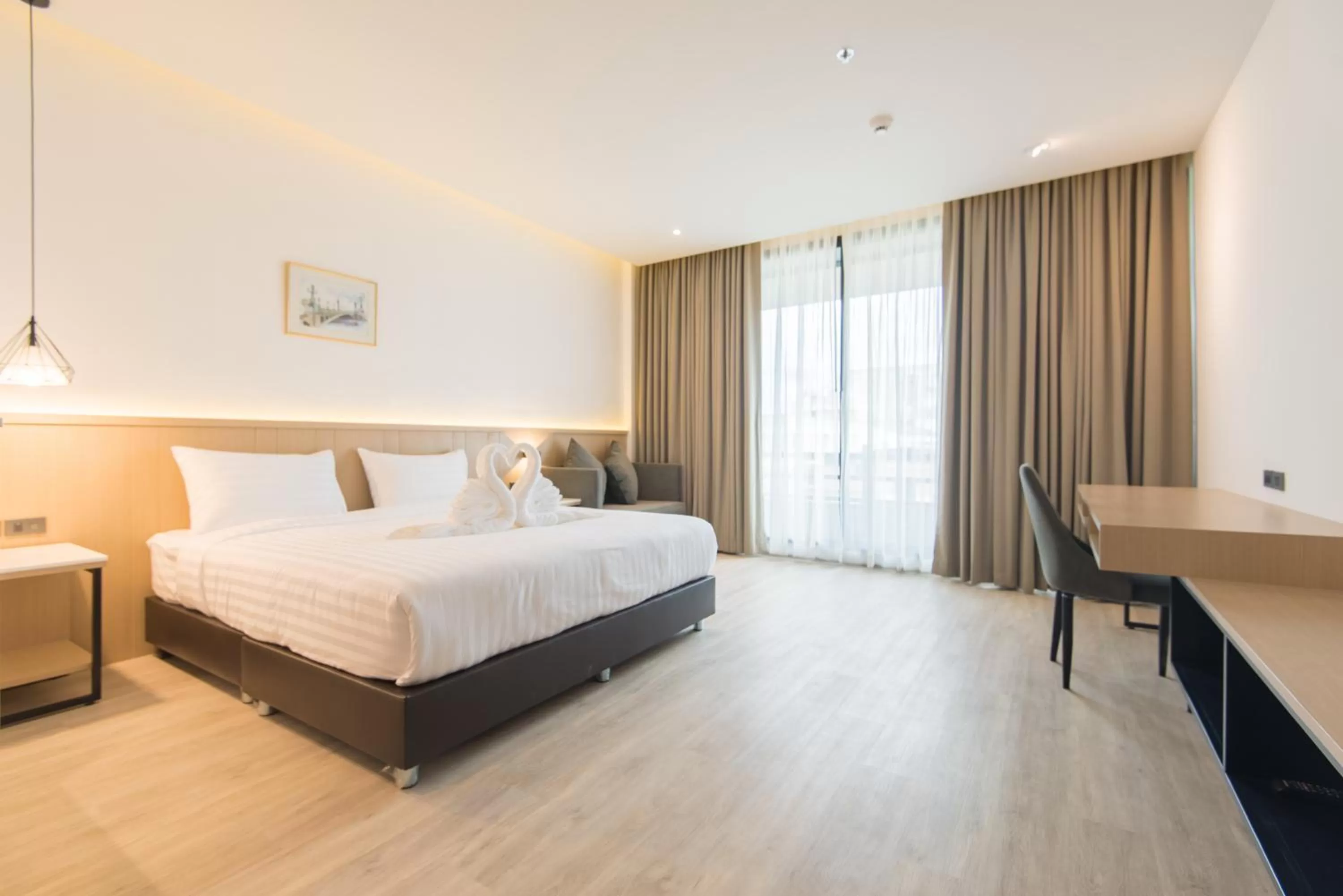 Bed in Madison Bangkok Hotel