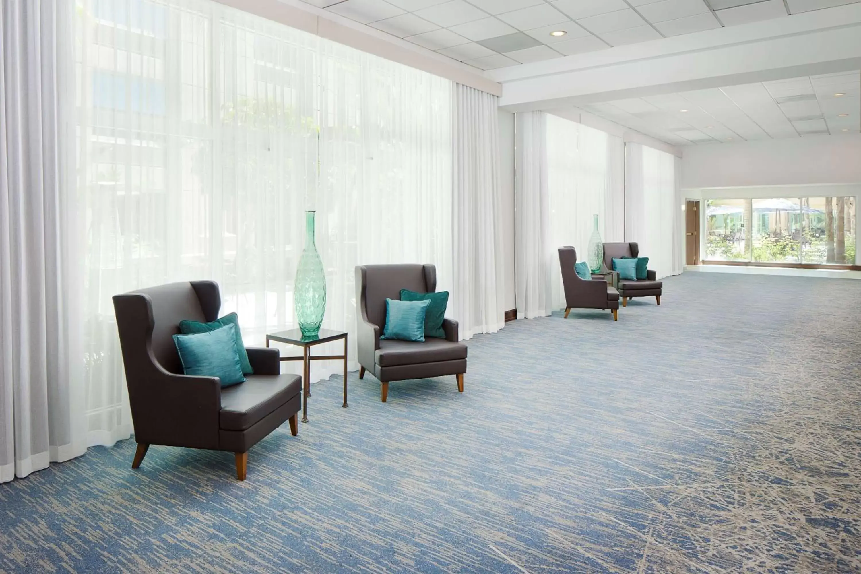 Meeting/conference room, Seating Area in DoubleTree by Hilton Los Angeles/Commerce