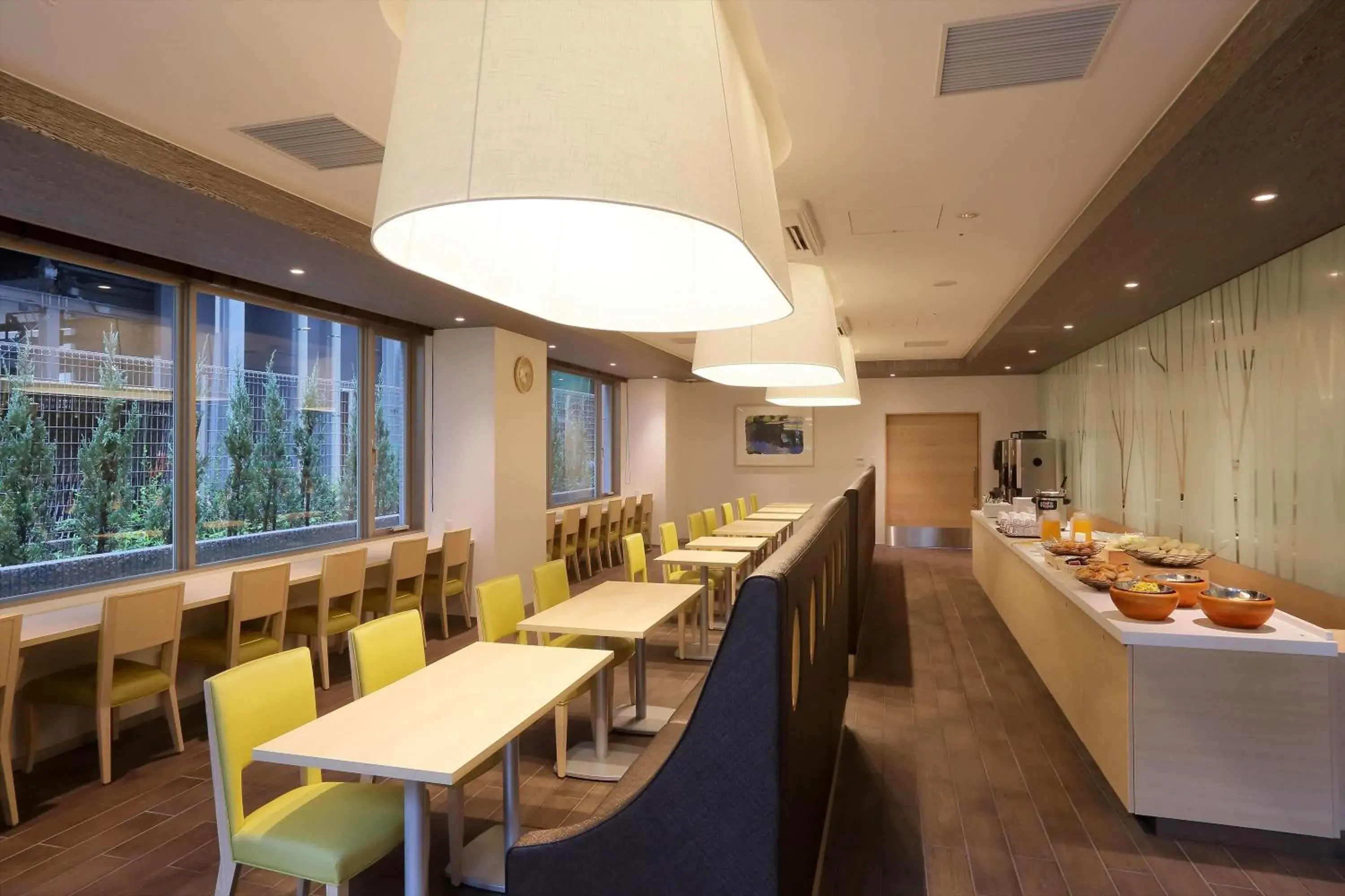 Lounge or bar, Restaurant/Places to Eat in Keio Presso Inn Akasaka