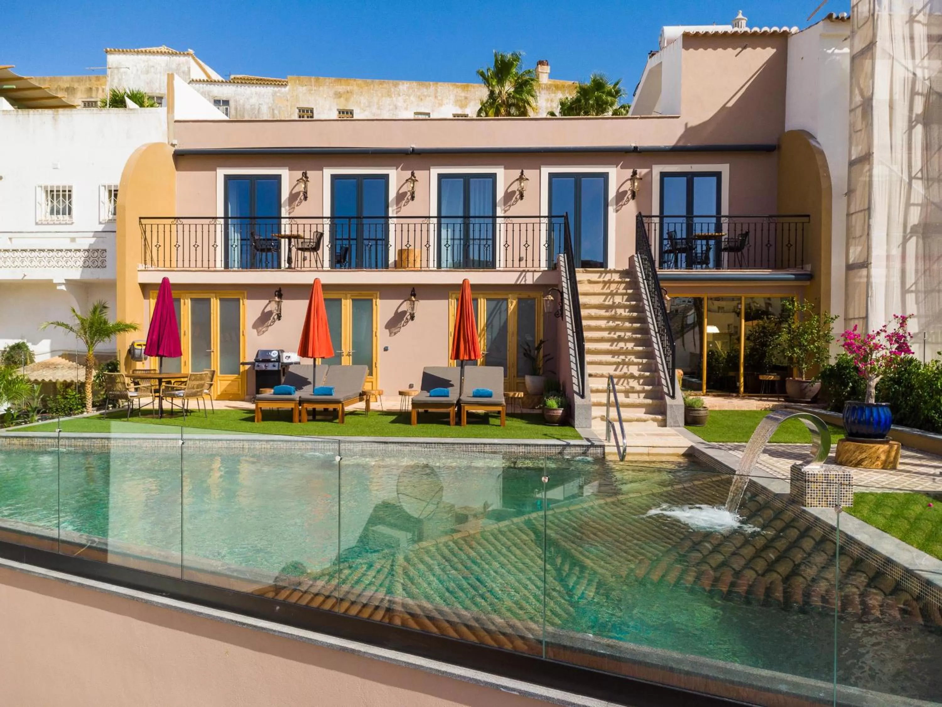 Property building in Vila Origens Boutique Hotel Albufeira – Adults Only