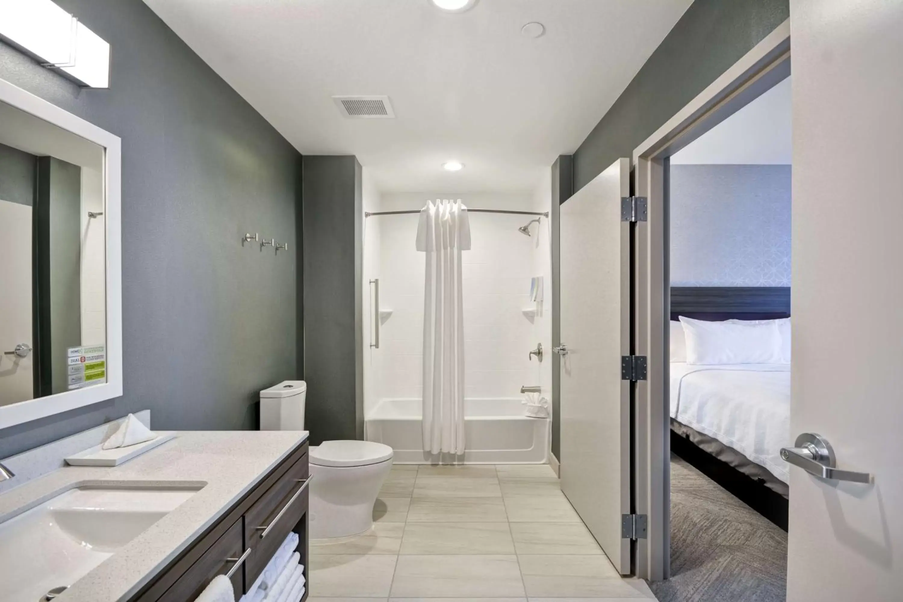 Bathroom in Home2 Suites By Hilton Plano Richardson