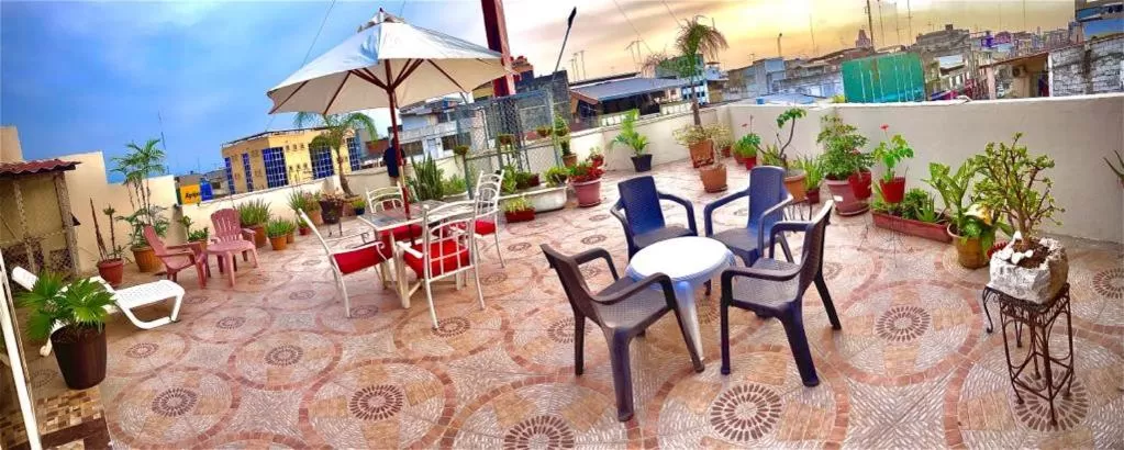 Balcony/Terrace in House Center