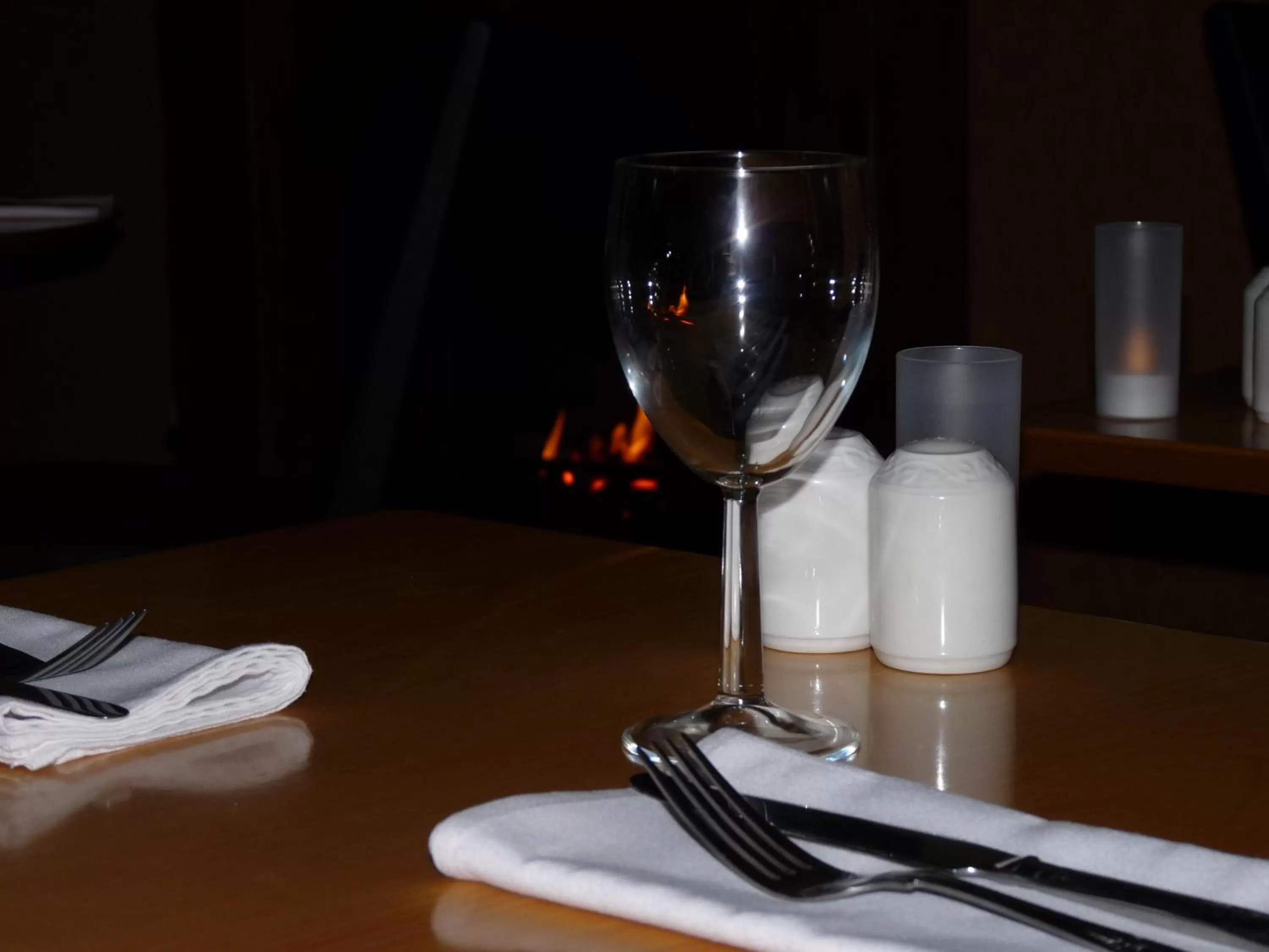 Restaurant/places to eat in The Park Hotel