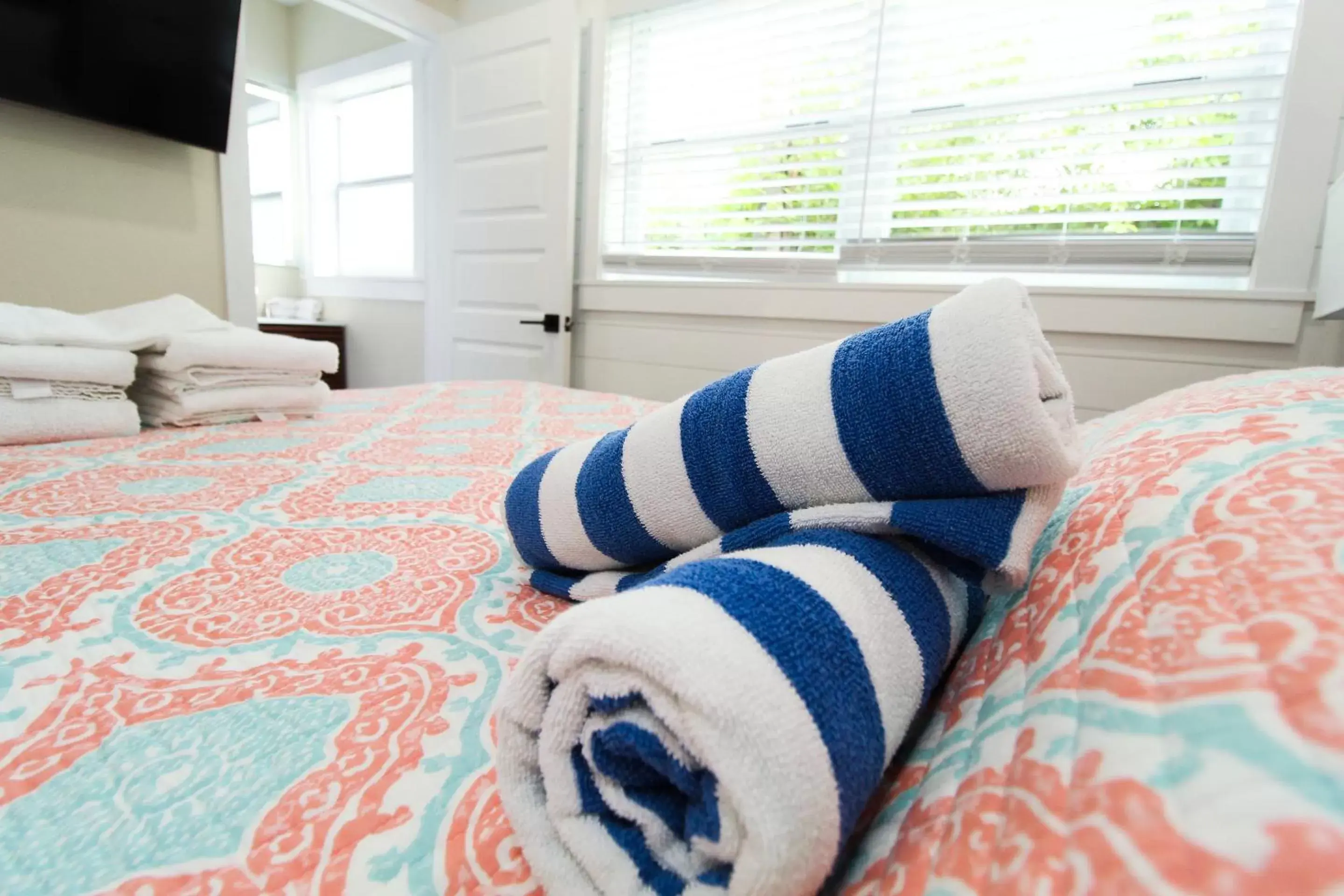 Bedroom in Pelican Post at Anna Maria Island Inn