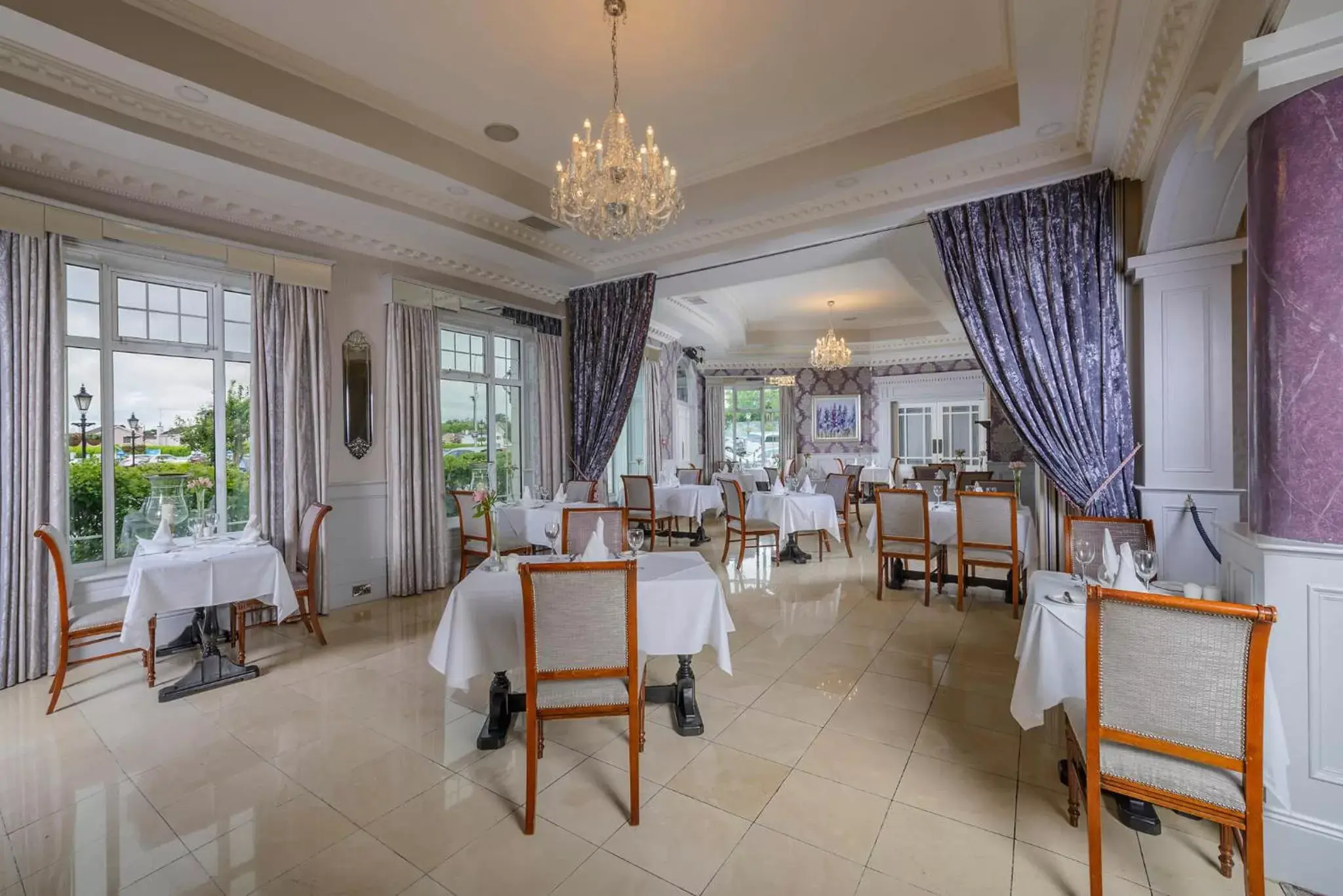 Restaurant/Places to Eat in Killarney Dromhall Hotel