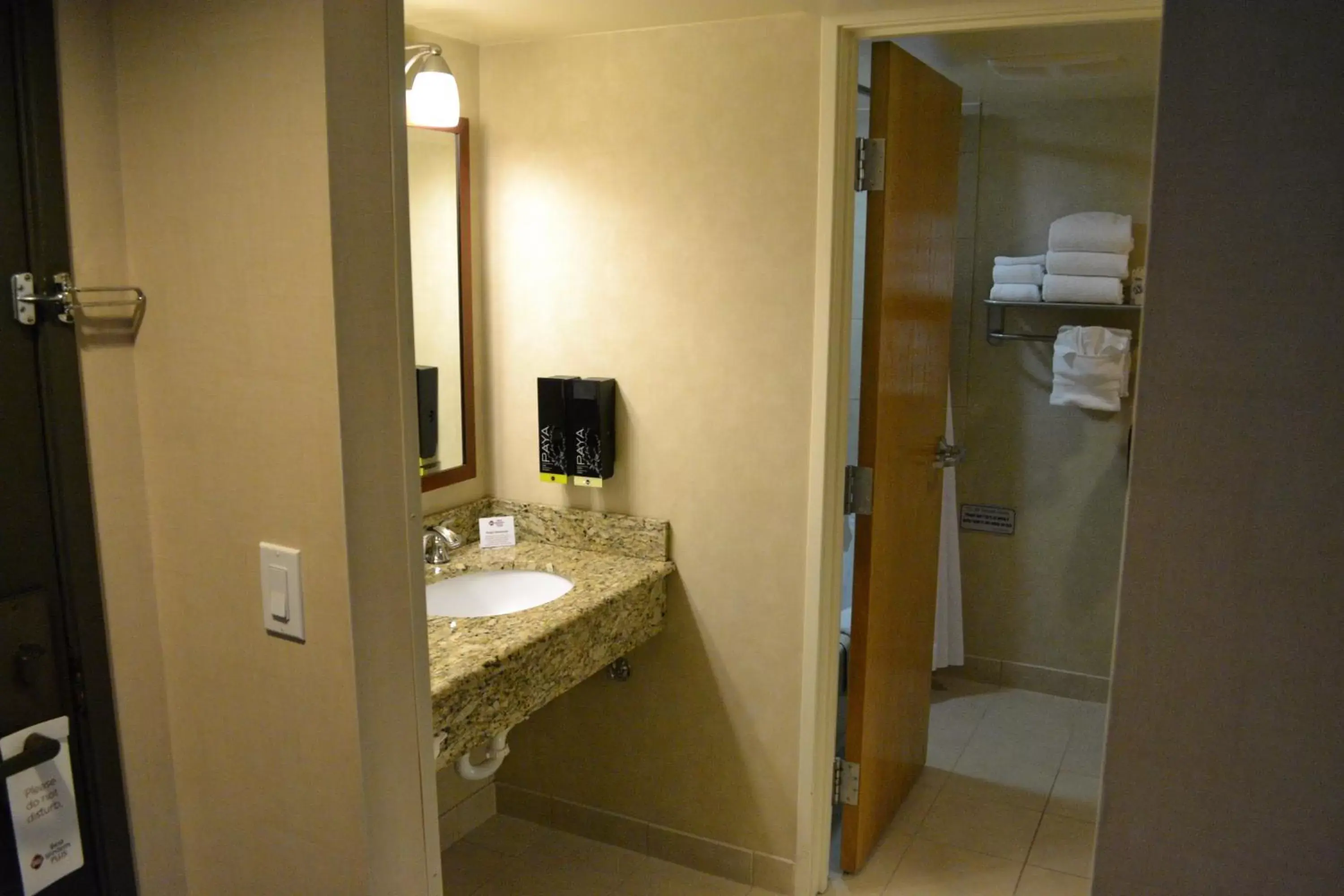 Bathroom in Best Western Plus Silverdale Beach Hotel