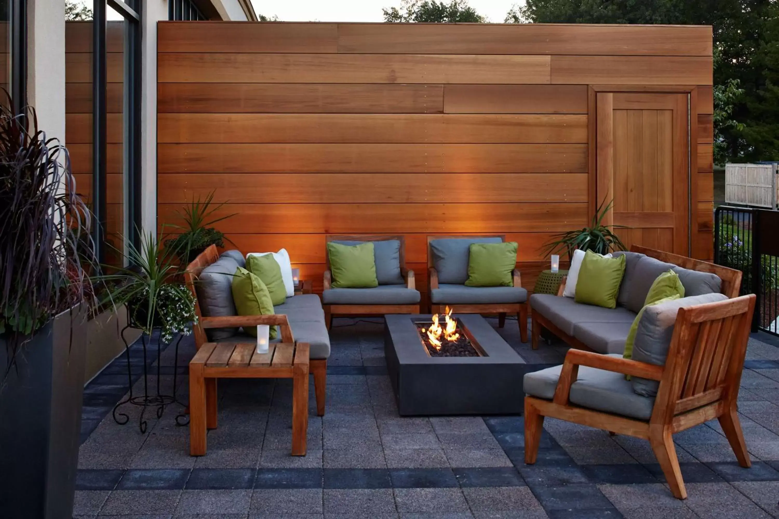 Property building in Hilton Garden Inn Boston/Marlborough Property building in Hilton Garden Inn Boston/Marlborough