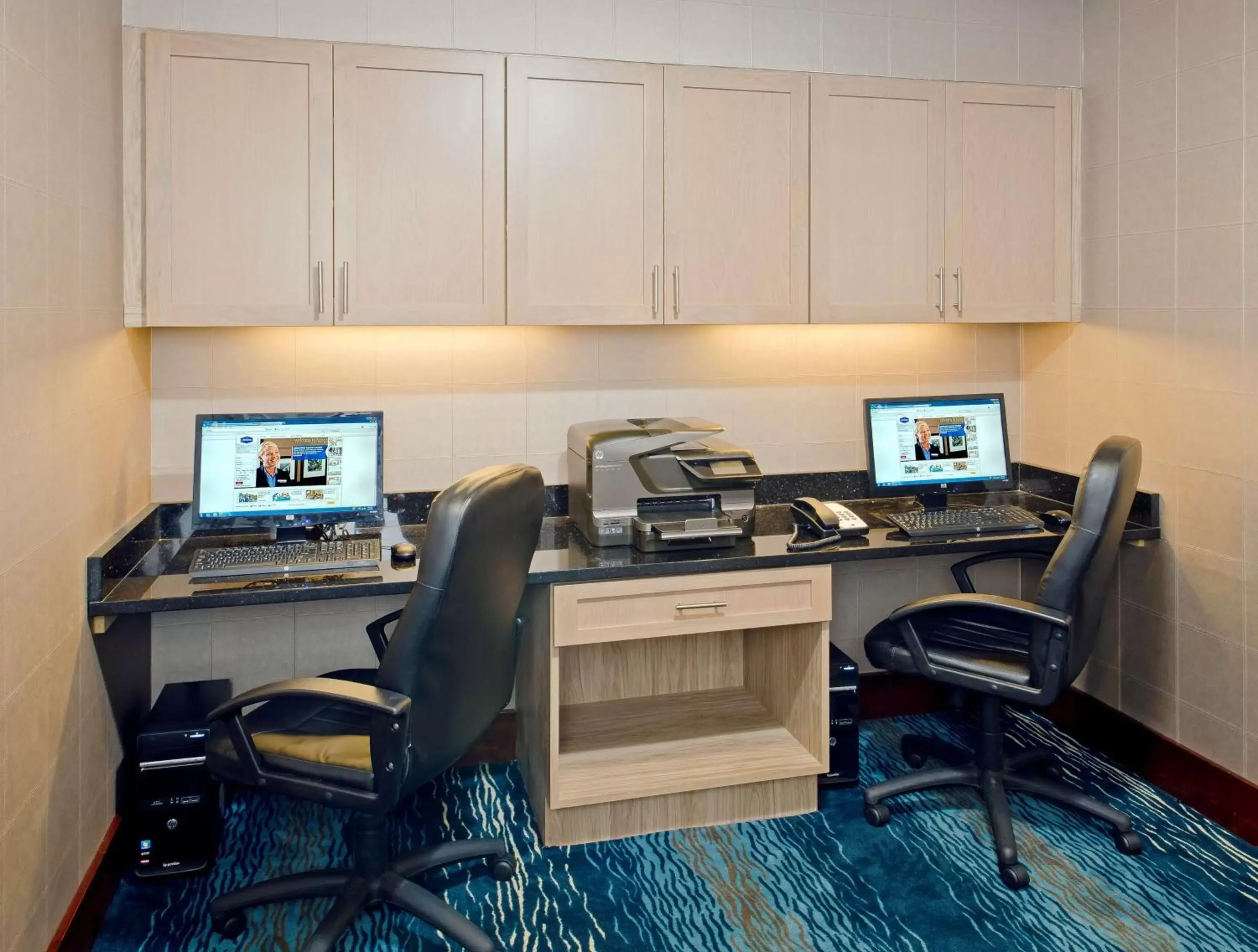 Business facilities, Business Area/Conference Room in Hampton Inn & Suites Ocean City