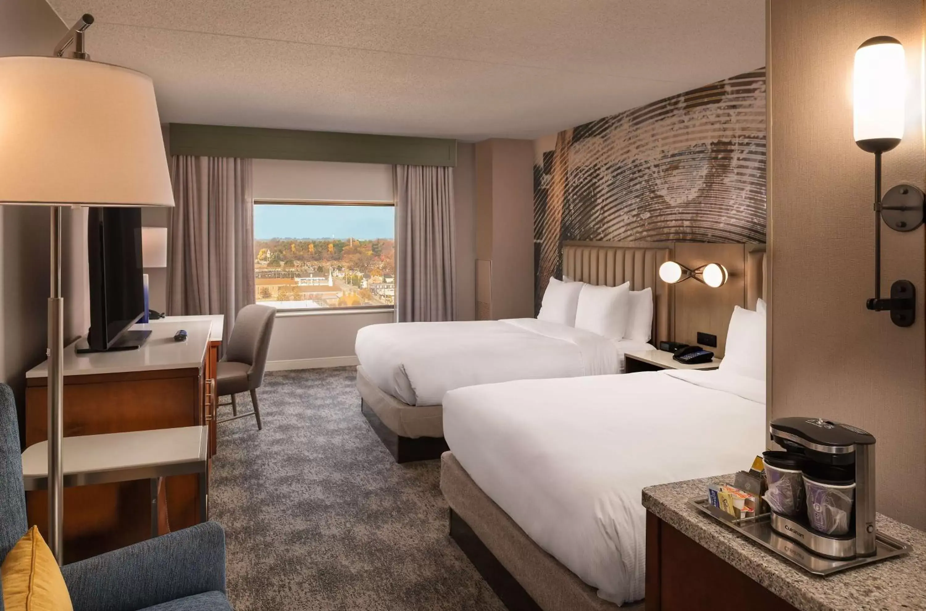 Executive Queen Room with Two Queen Beds in Hilton Lexington Downtown Executive Queen Room with Two Queen Beds in Hilton Lexington Downtown