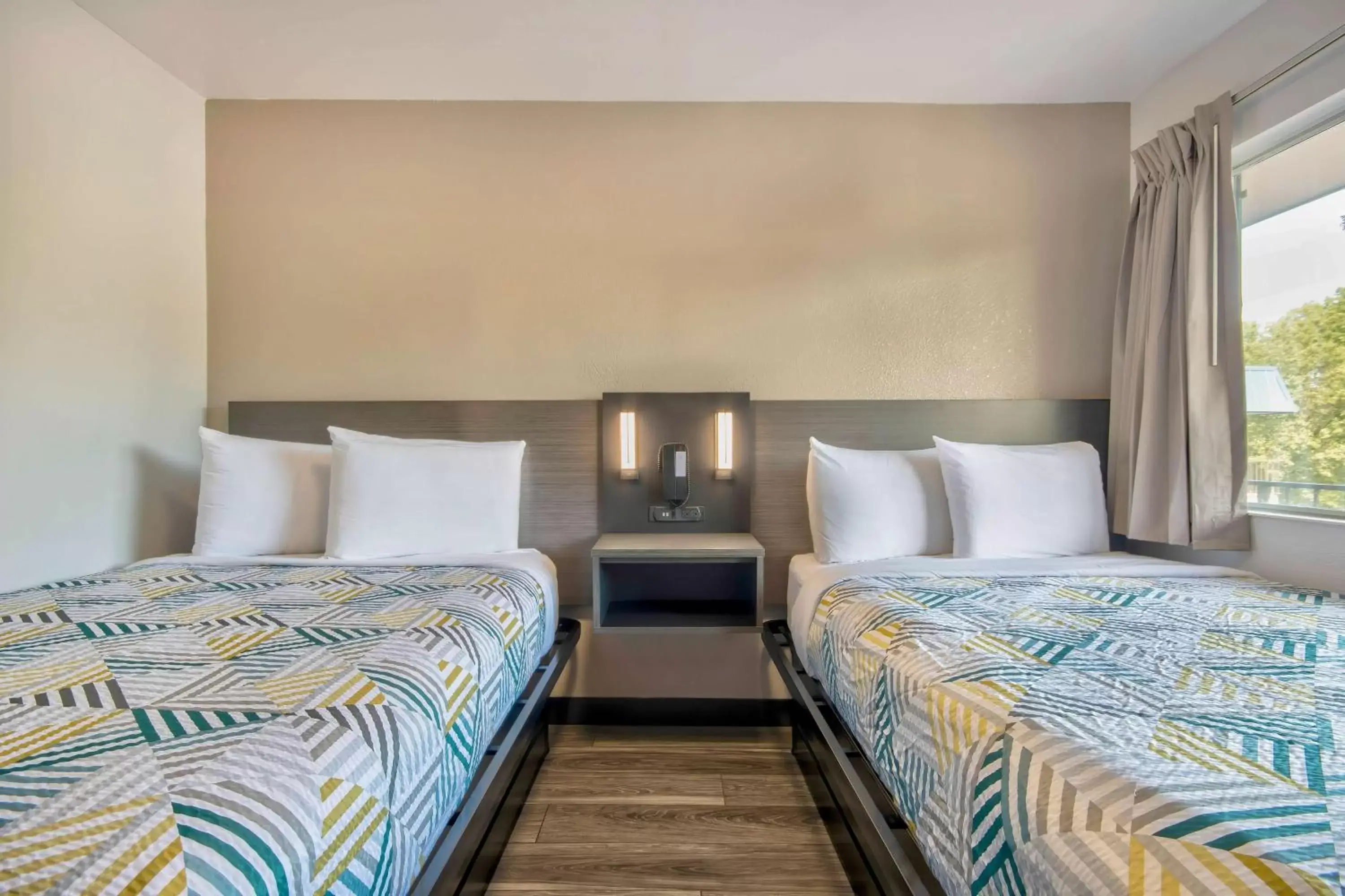 Bedroom, Bed in Motel 6-Russellville, AR