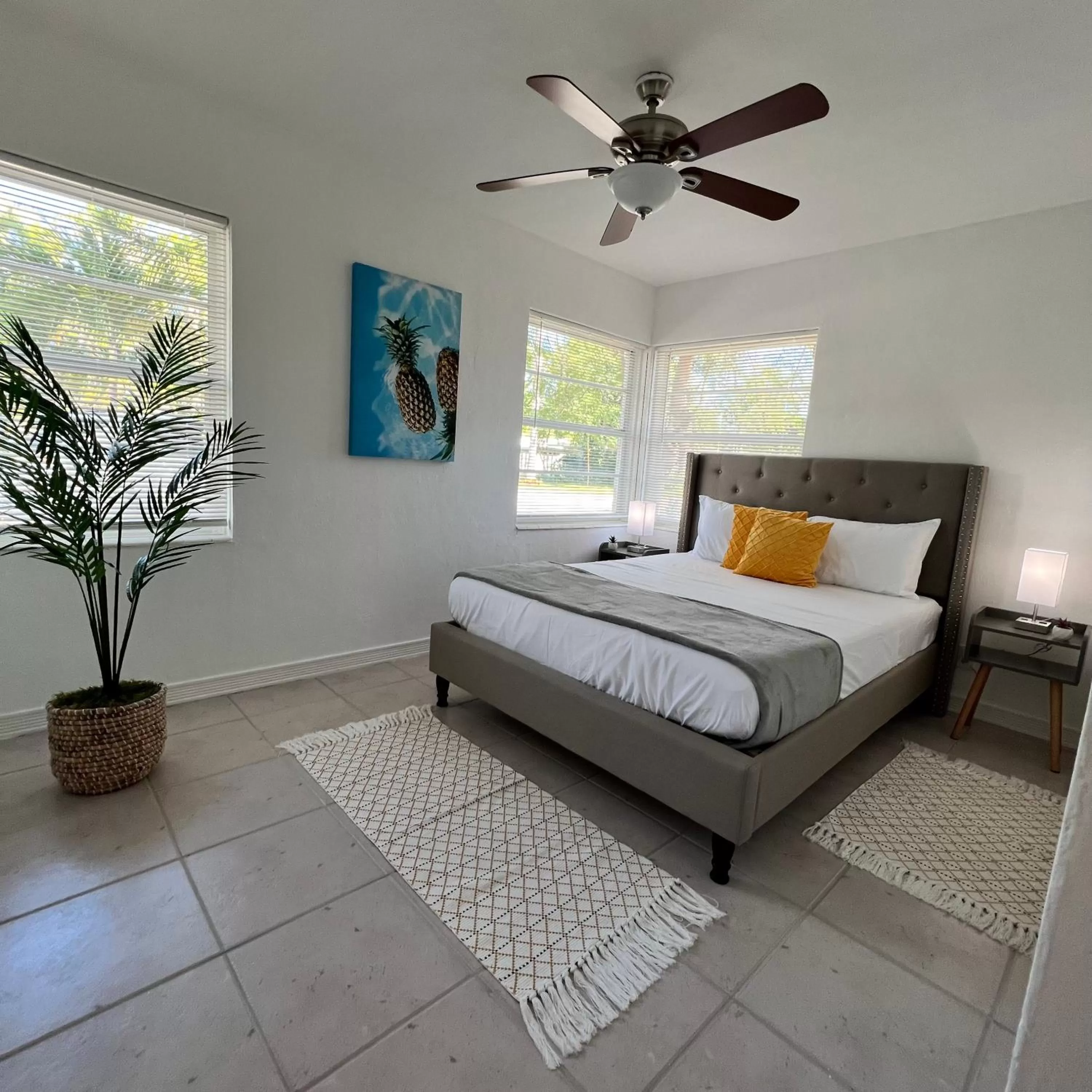 Bed in CocoBay 2BR Condos Near Beach, Galleria Mall, Wilton Manors, Cruise Port