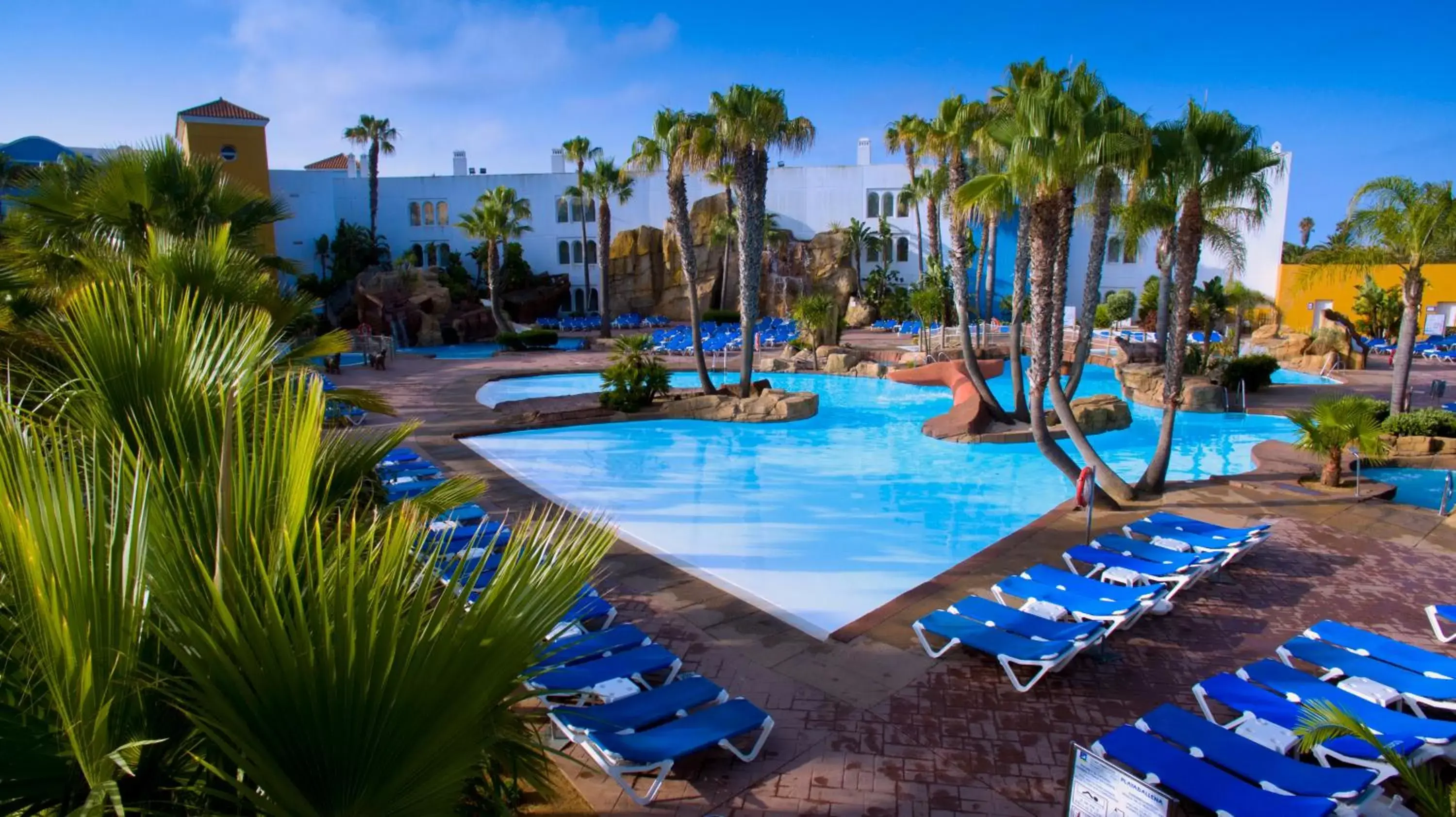Swimming pool, Pool View in PLAYABALLENA SPA HOTEL