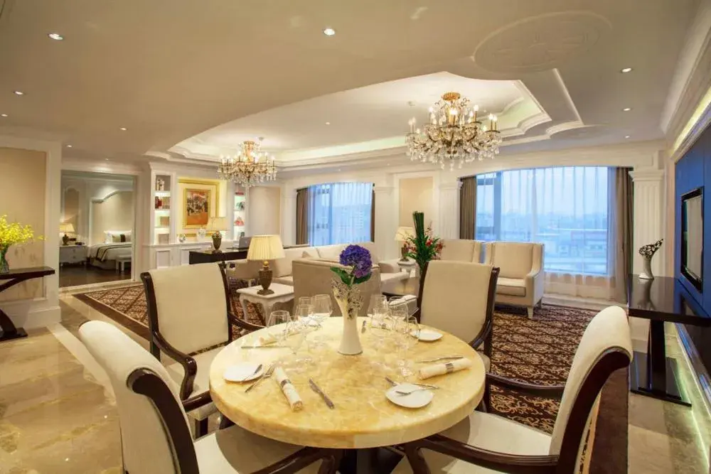 Restaurant/Places to Eat in Holiday Inn Foshan Nanhai Central, an IHG Hotel