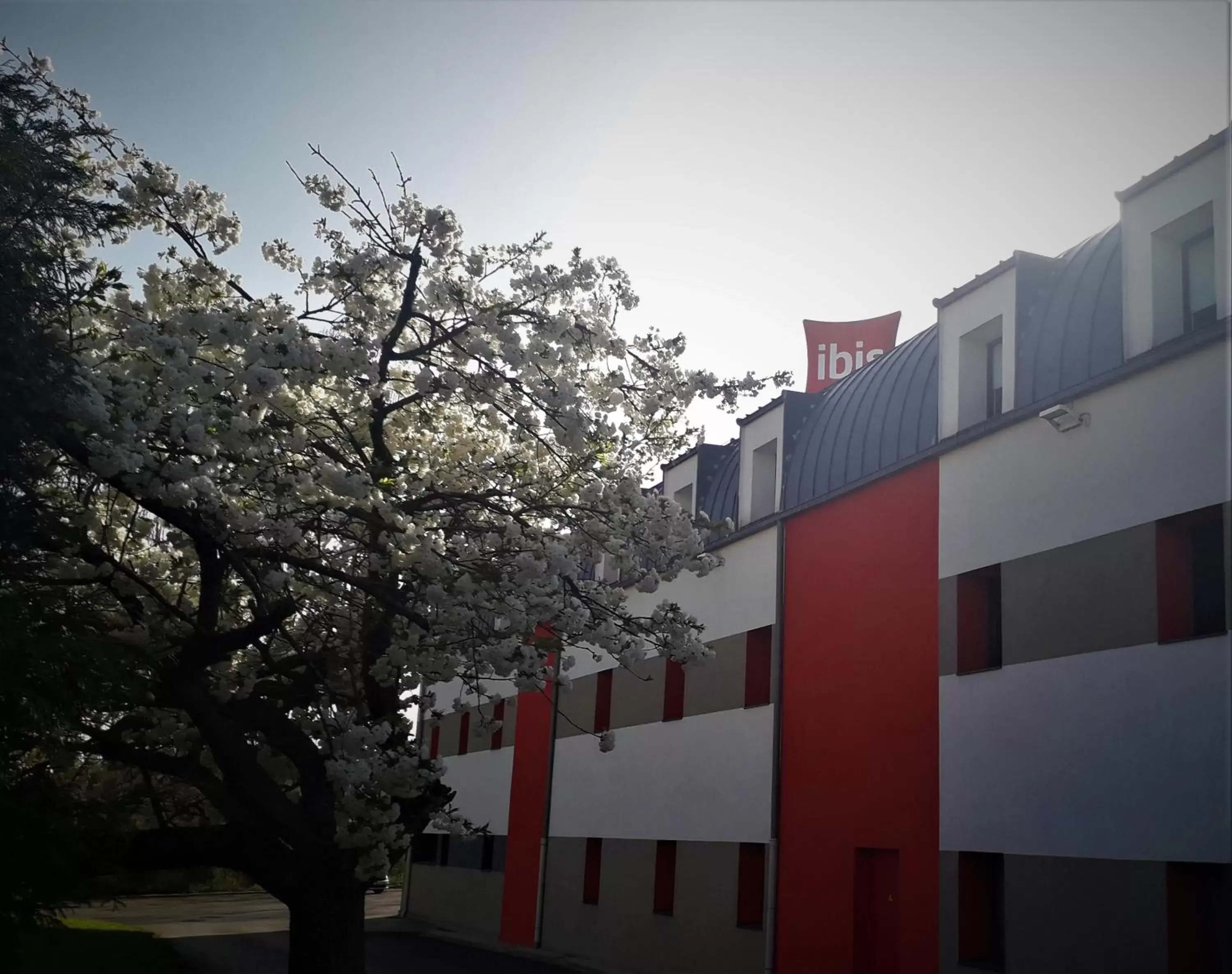 Property Building in ibis Soissons