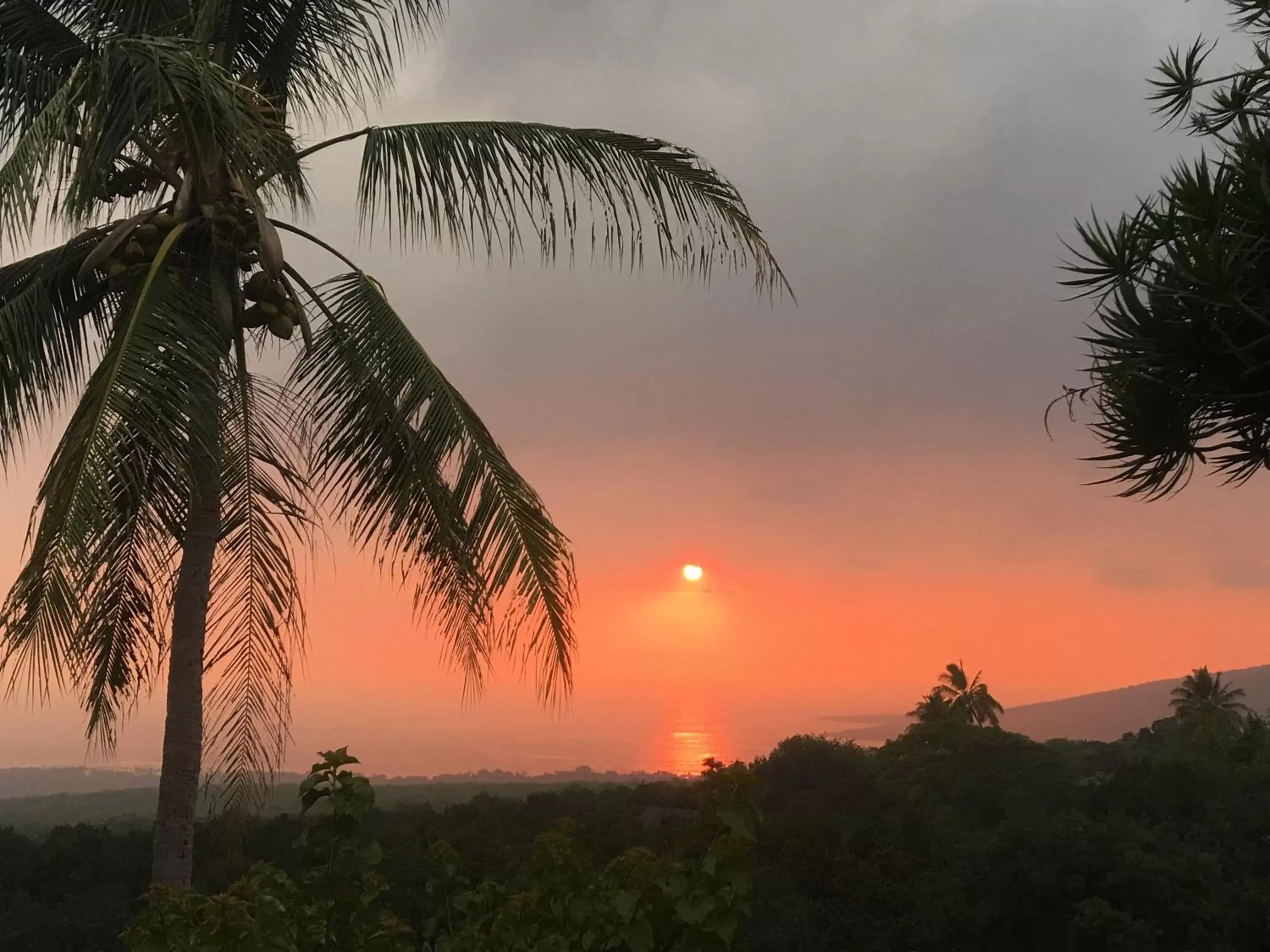 Sunset, Sunrise/Sunset in Kona Bayview Inn