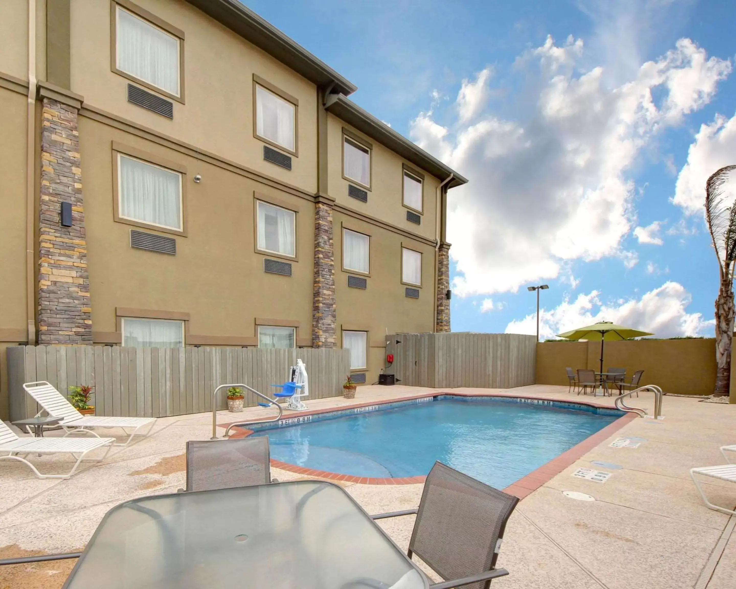 On site, Swimming Pool in Comfort Inn & Suites Donna near I-2