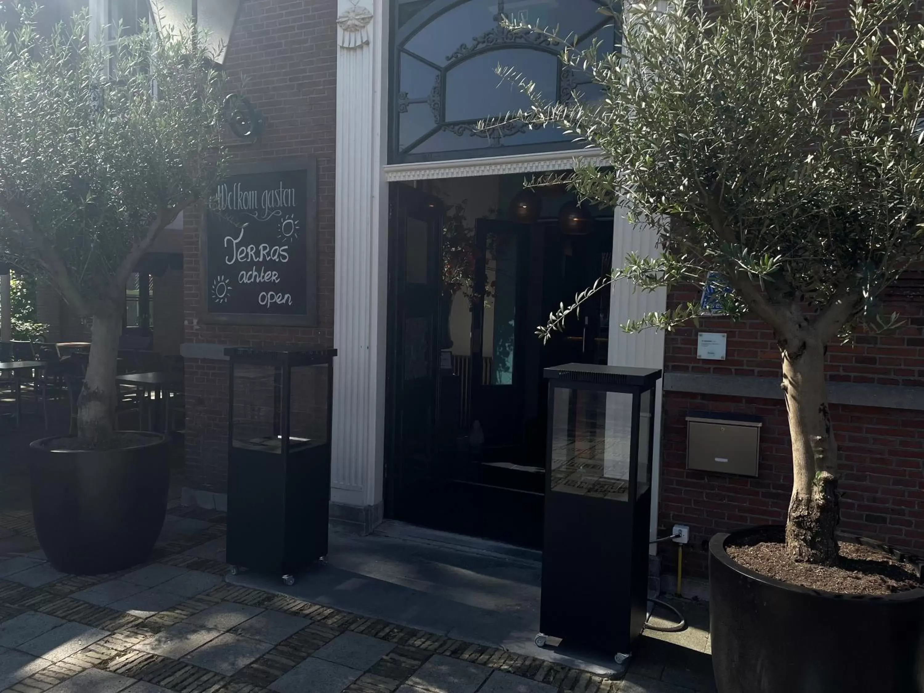 Facade/entrance in Boutique Hotel Brasa Beemster Facade/entrance in Boutique Hotel Brasa Beemster