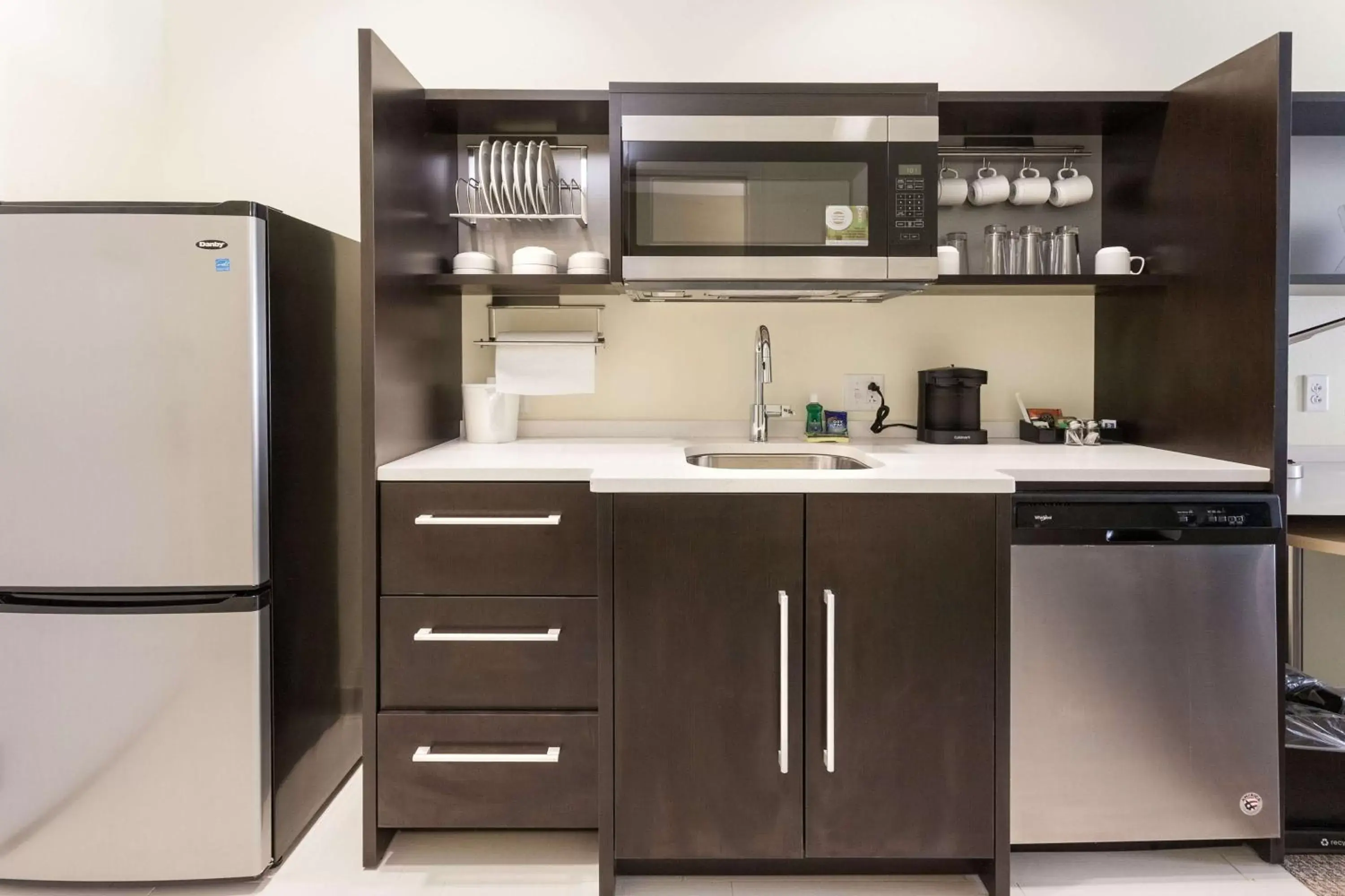 Kitchen or kitchenette, Kitchen/Kitchenette in Home2 Suites by Hilton Brownsville