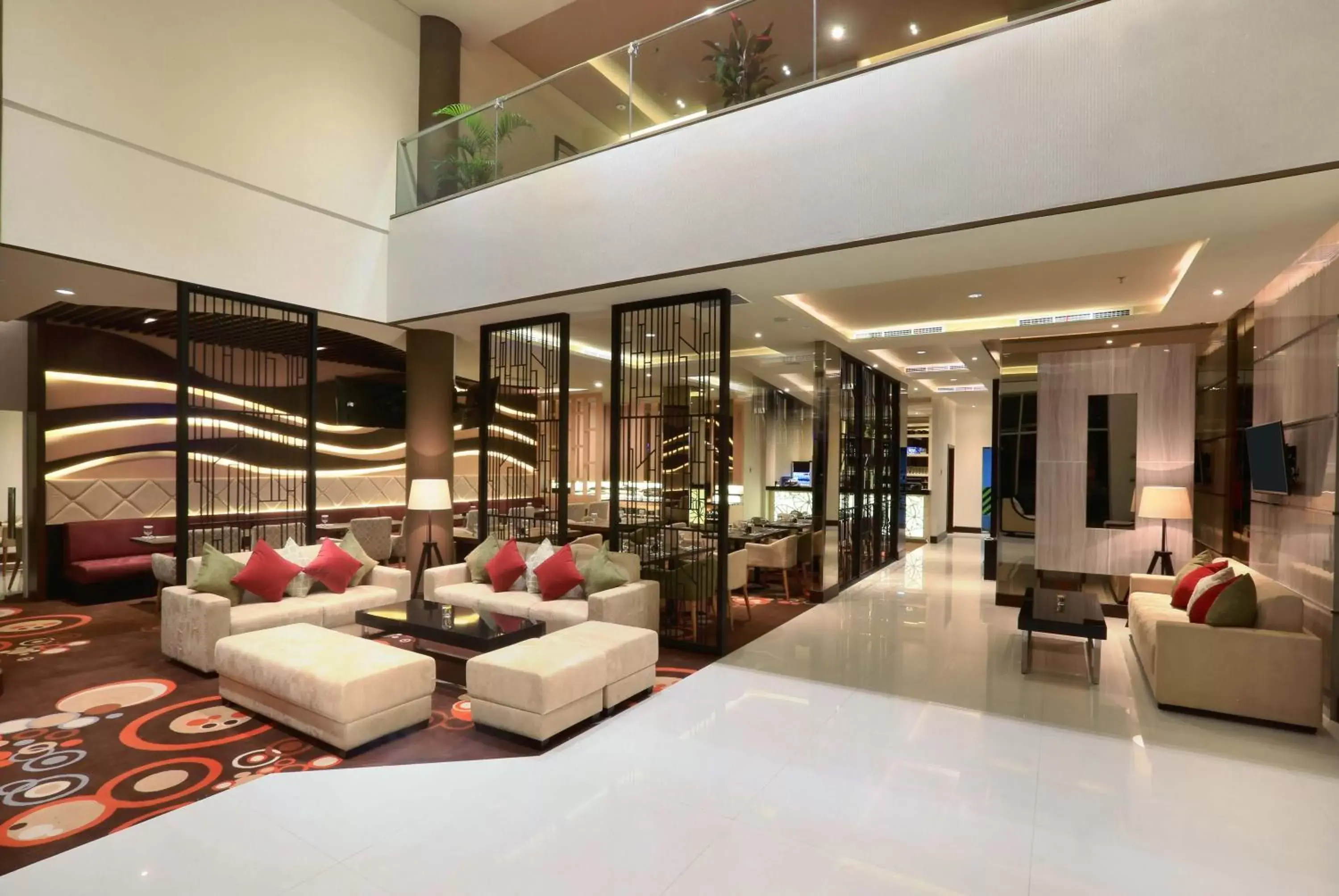 Lobby or reception in Hotel Neo+ Balikpapan by ASTON