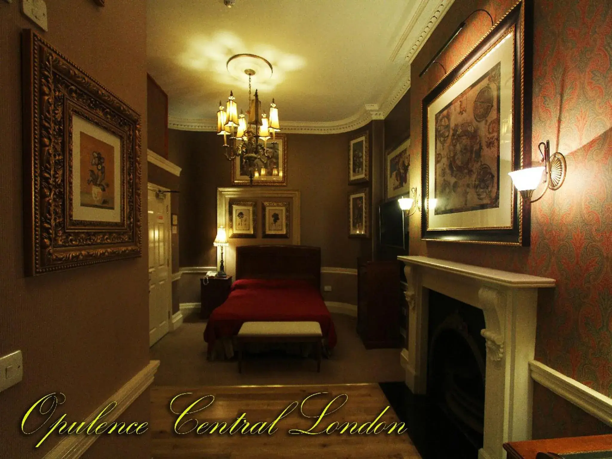 Photo of the whole room, Seating Area in Opulence Boutique Hotel