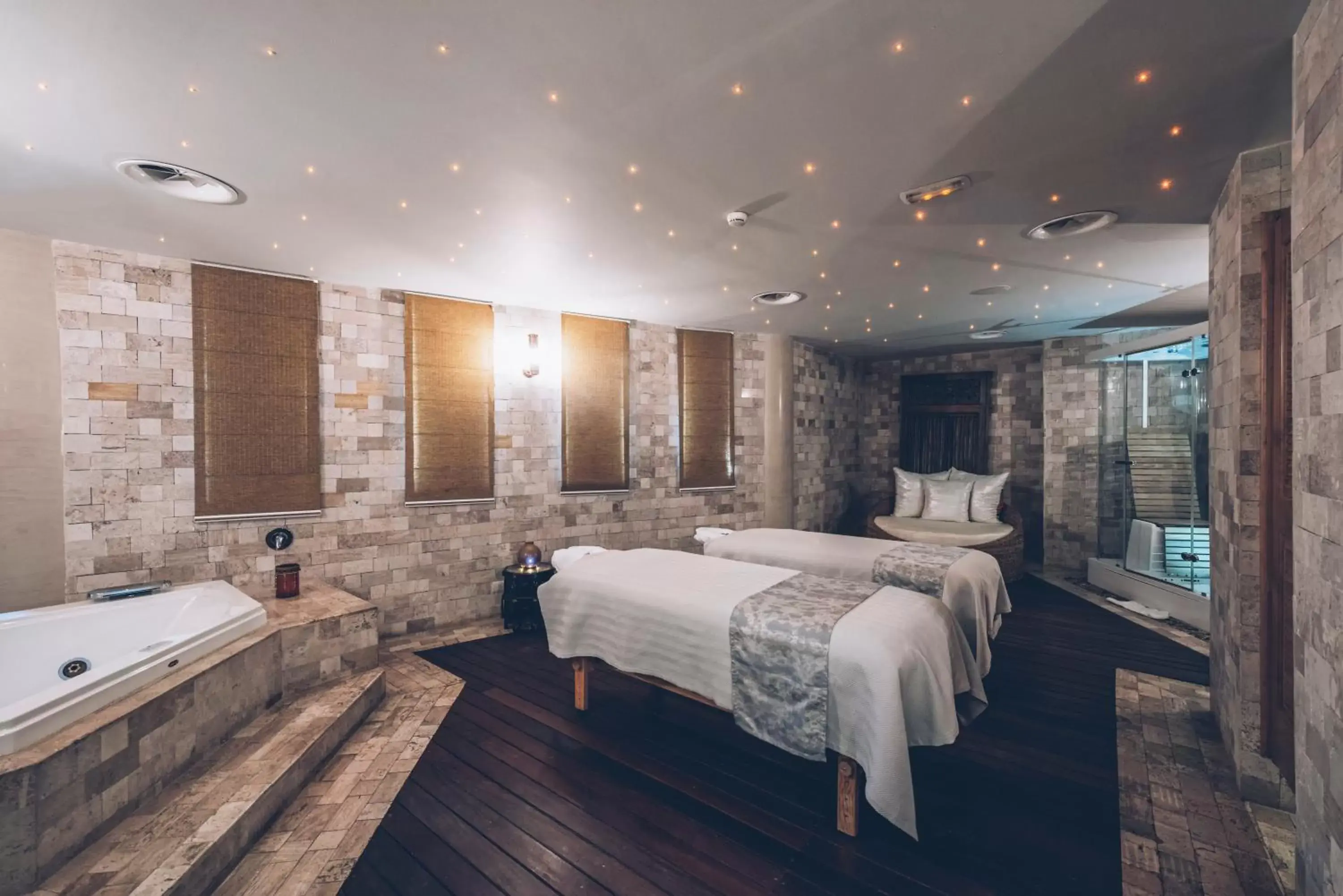 Massage, Bed in JOIA Paraiso by Iberostar - Adults Only All Inclusive Resort Massage, Bed in JOIA Paraiso by Iberostar - Adults Only All Inclusive Resort