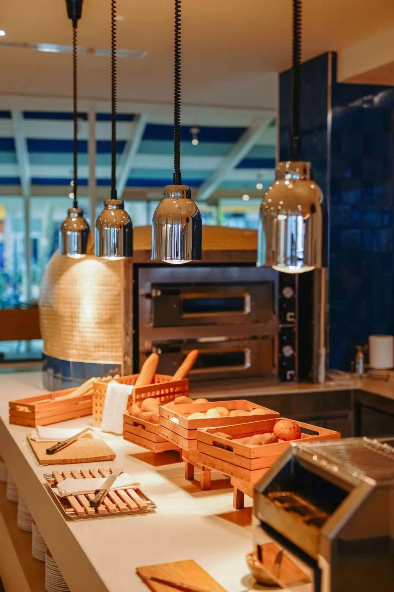 Restaurant/places to eat in Blaumar Hotel