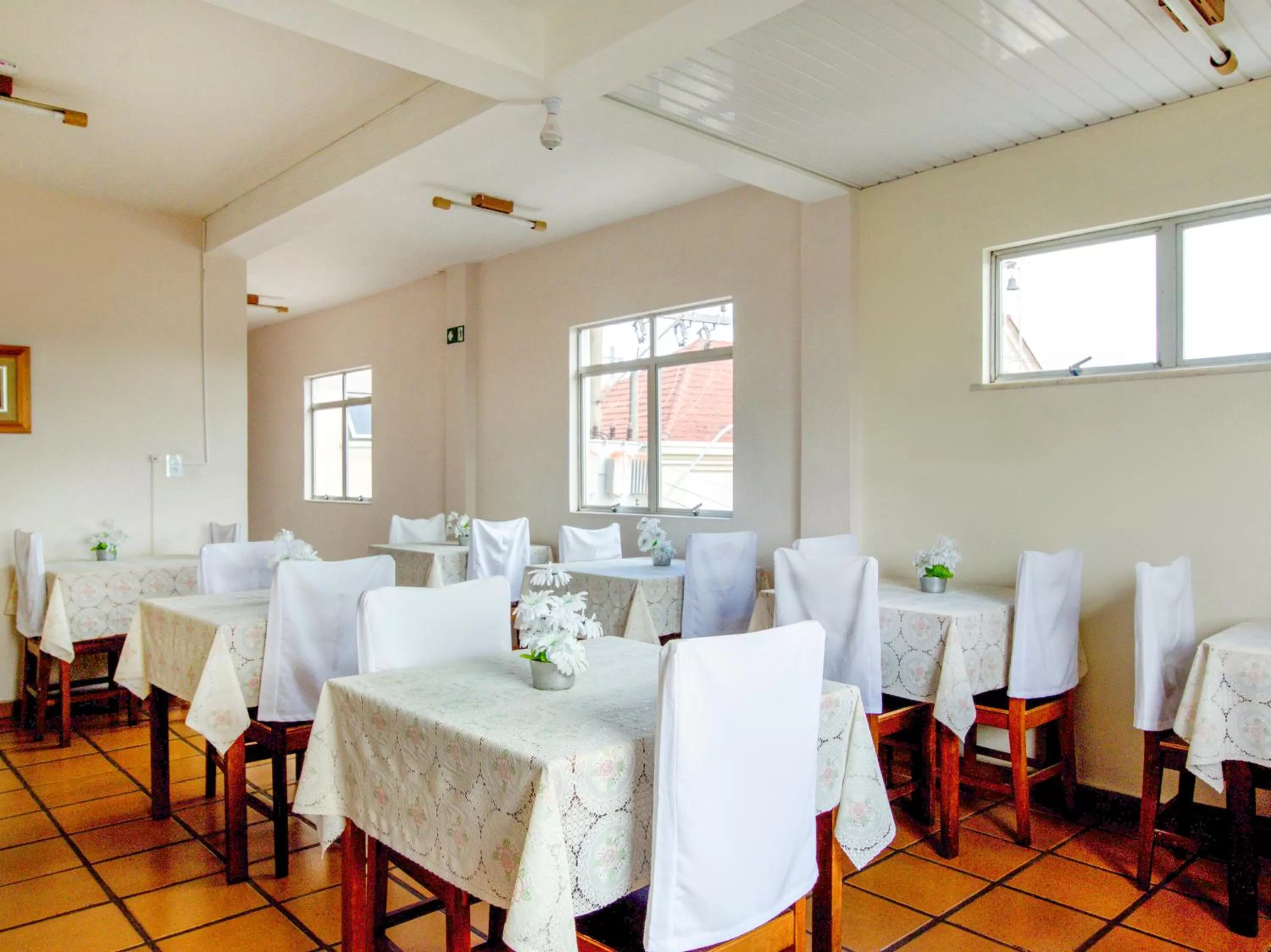 Restaurant/places to eat in Hotel Serra Das Vertentes