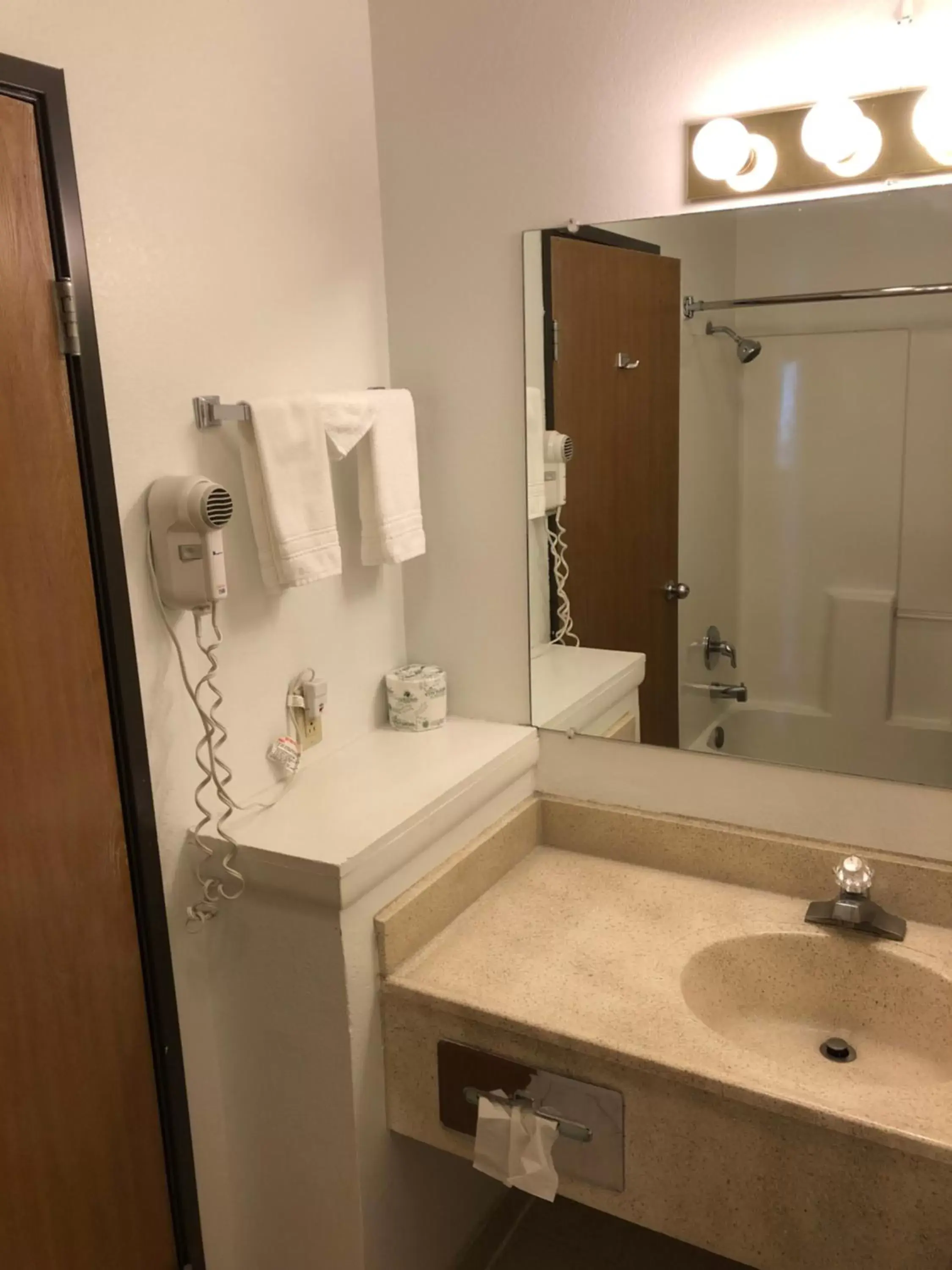 Bathroom in Super 8 by Wyndham Price