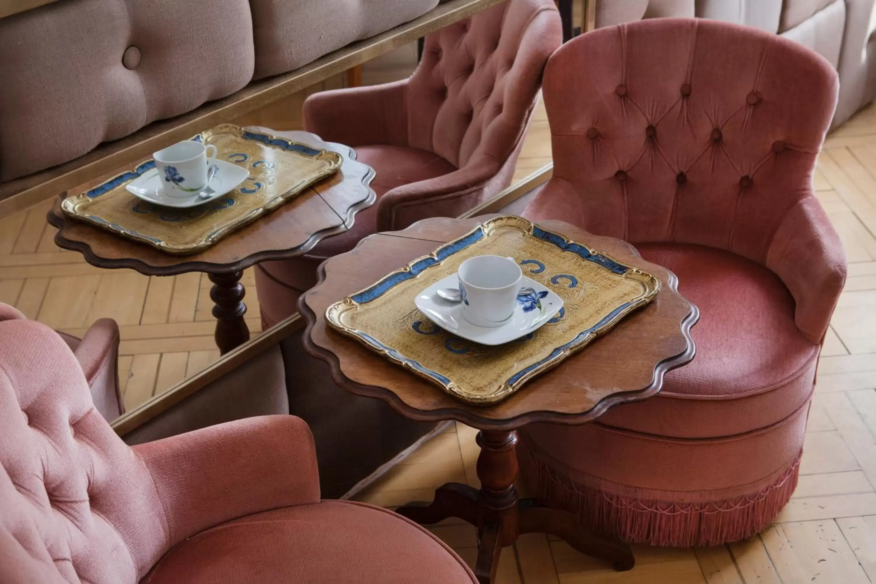 Coffee/tea facilities, Seating Area in Caffè dell'Arte Boutique Rooms